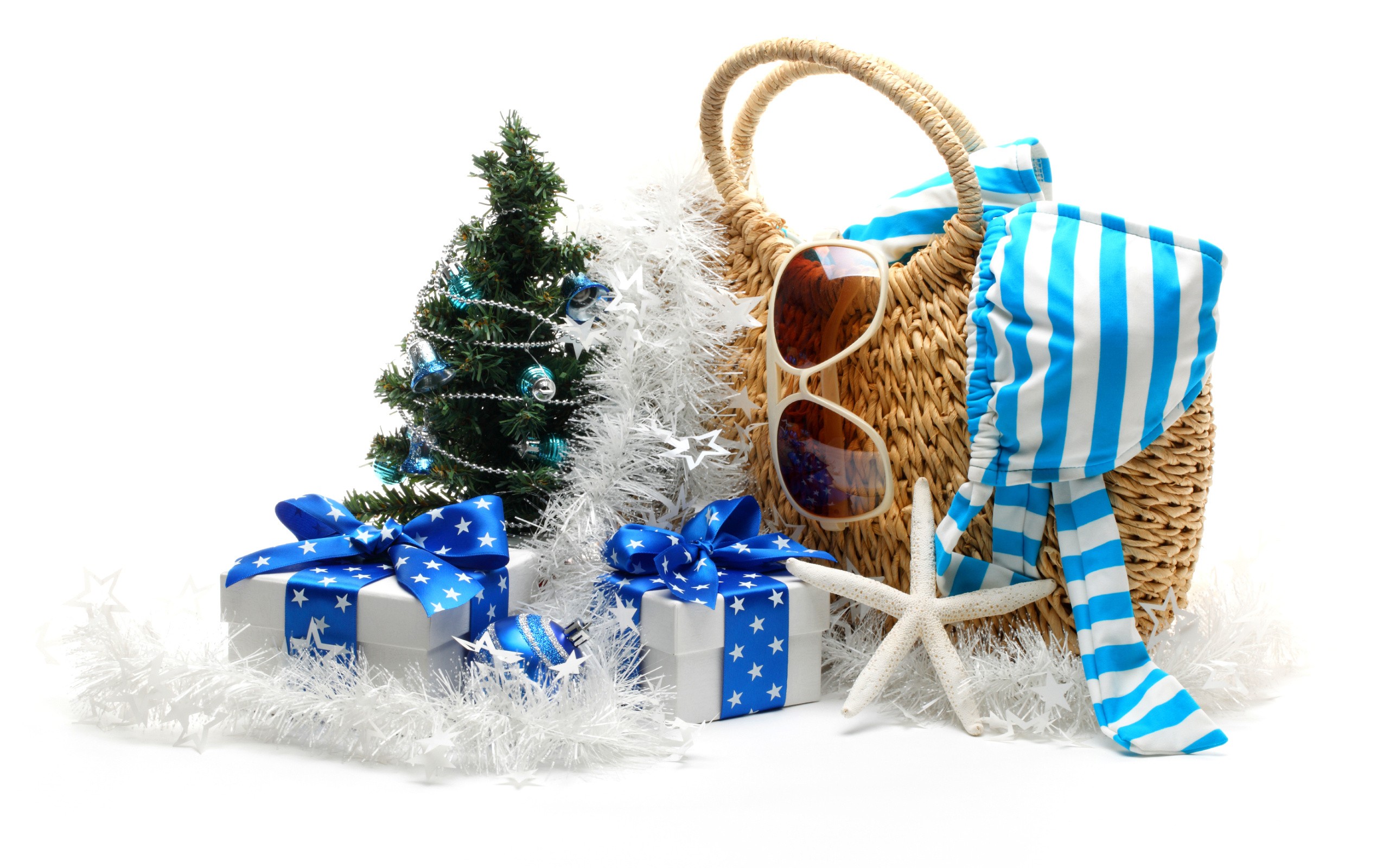 Christmas New Year Christmas Tree Presents Decorations Sunglasses Purses 2560x1600
