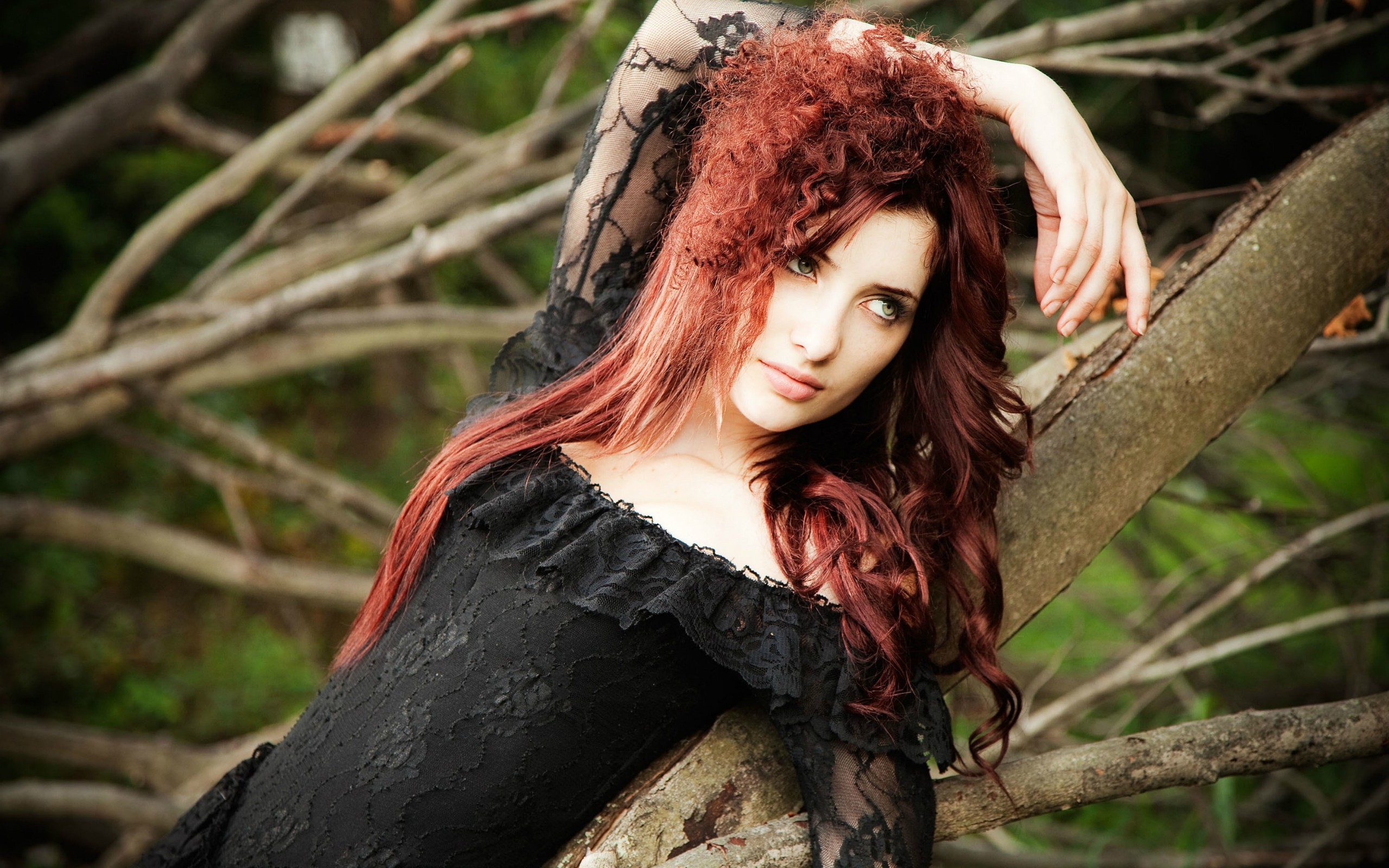 Model Redhead Goths Women Black Dress Long Hair 2560x1600