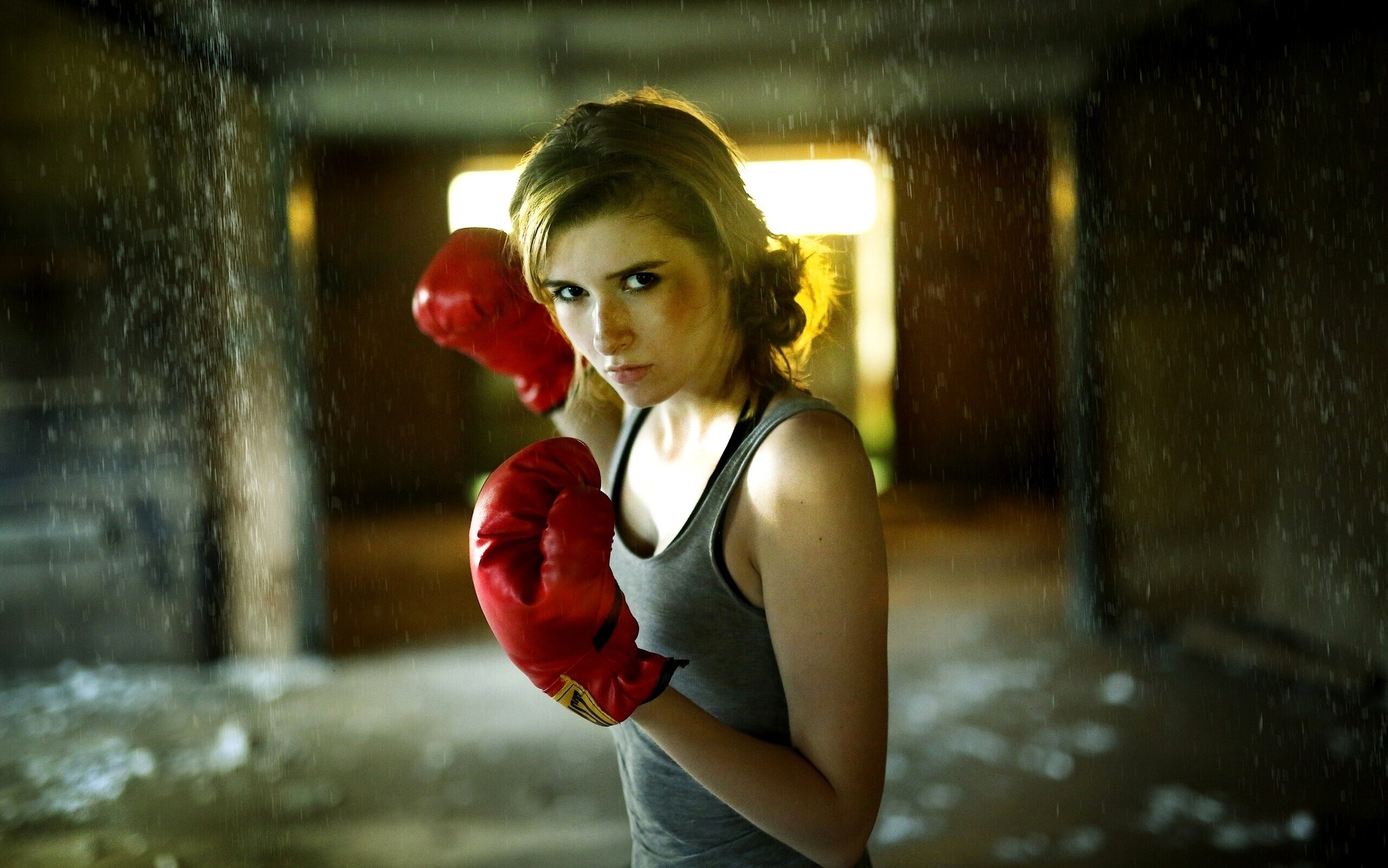 Boxing Gloves Model Women 2048x1281