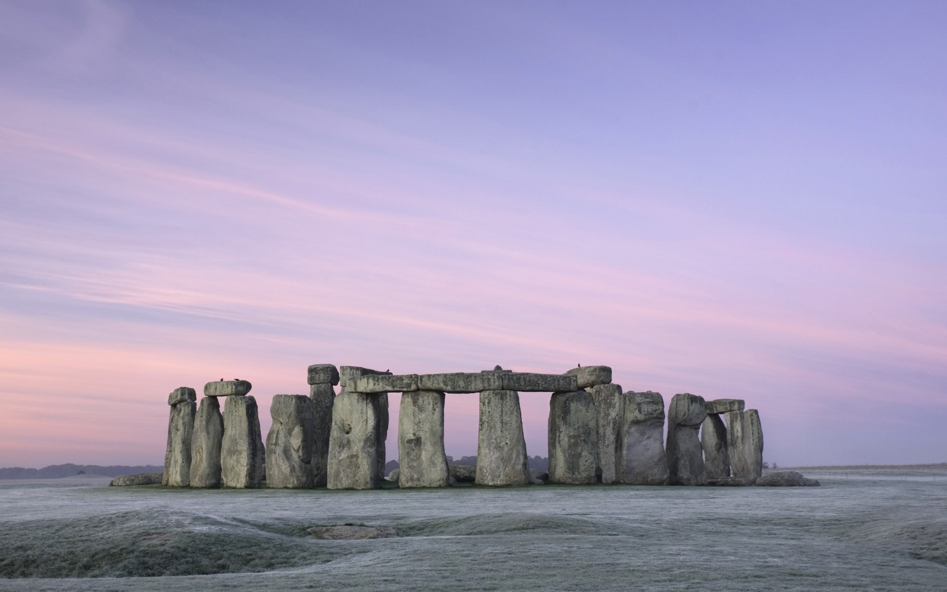 Stonehenge Sky Frost 1920x1200