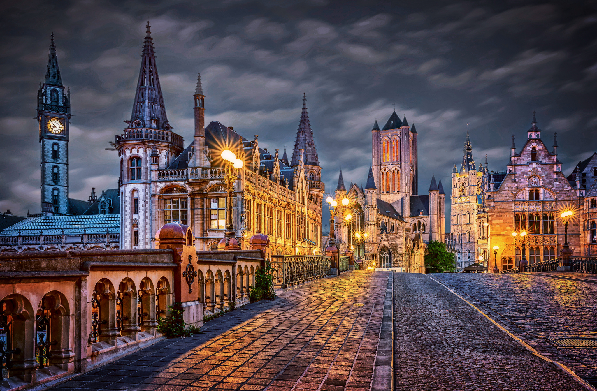 Man Made Ghent Belgium 2048x1342