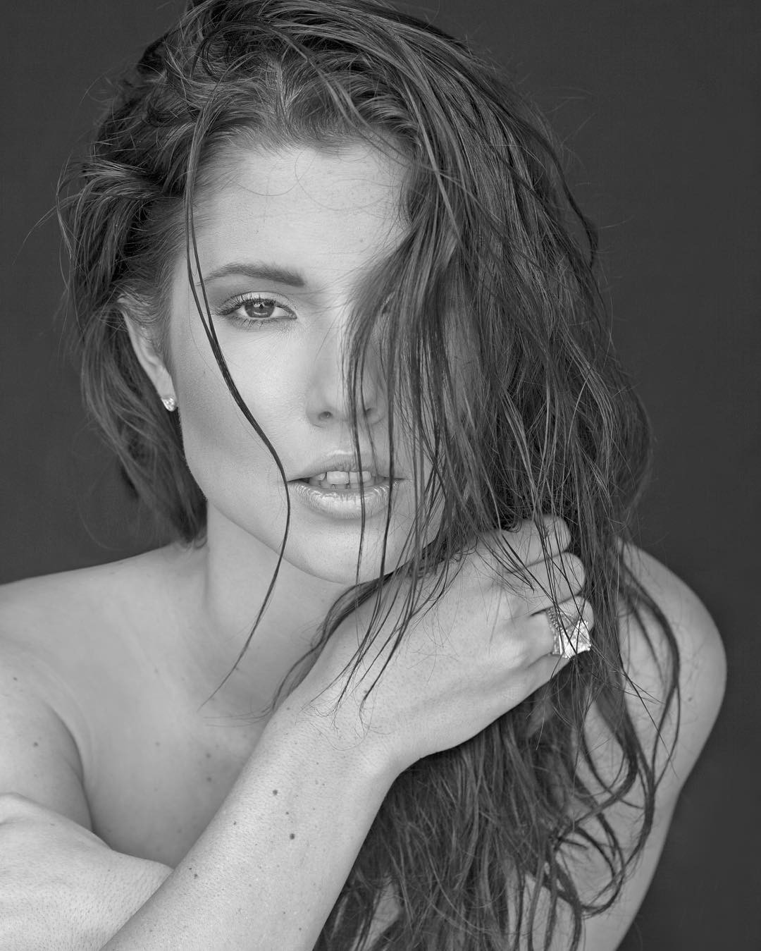 Amanda Cerny Model Women Brunette Monochrome 1080x1349