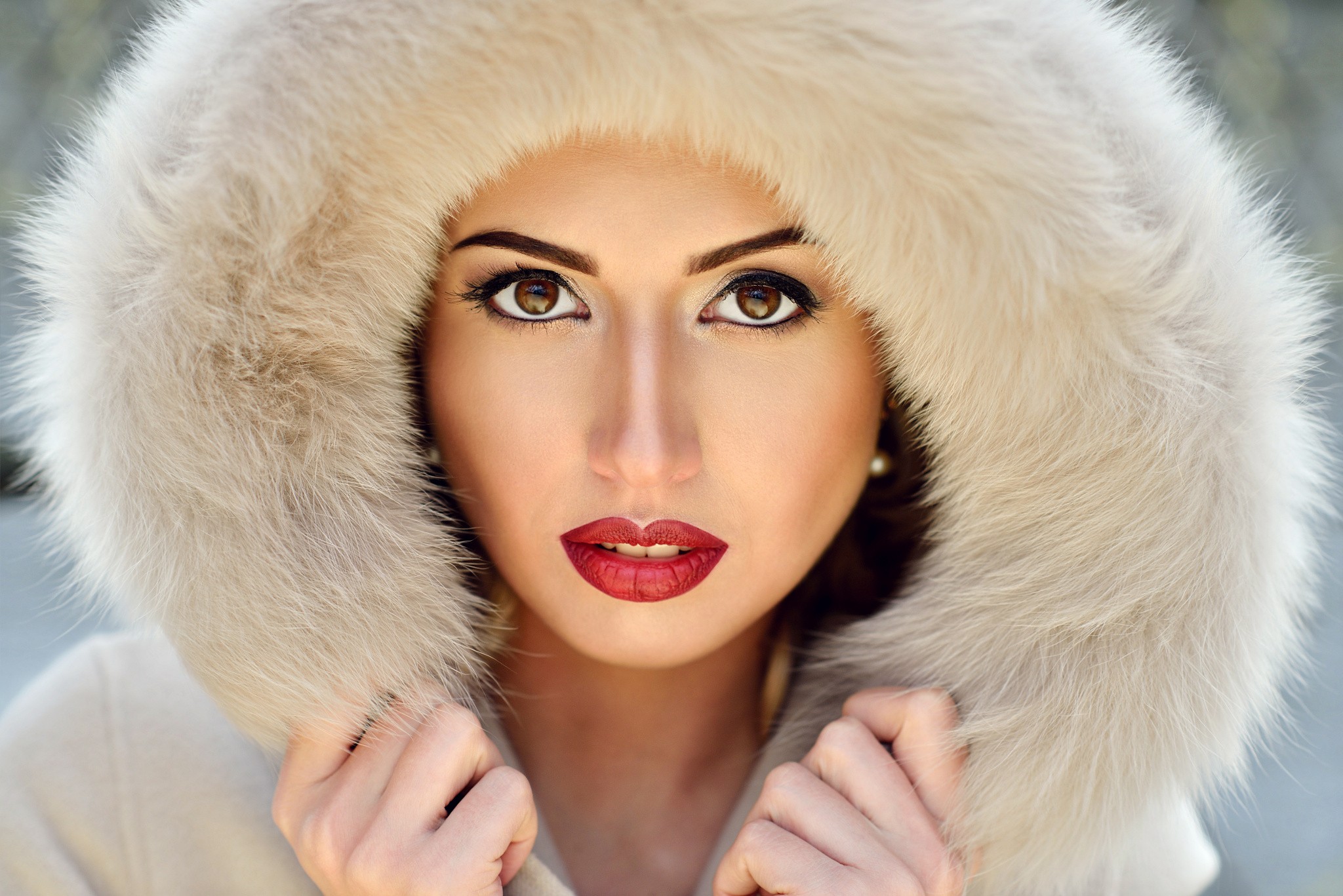 Women Makeup Fur Cap Red Lipstick Looking At Viewer Closeup Brown Eyes Portrait Hoods 2048x1367