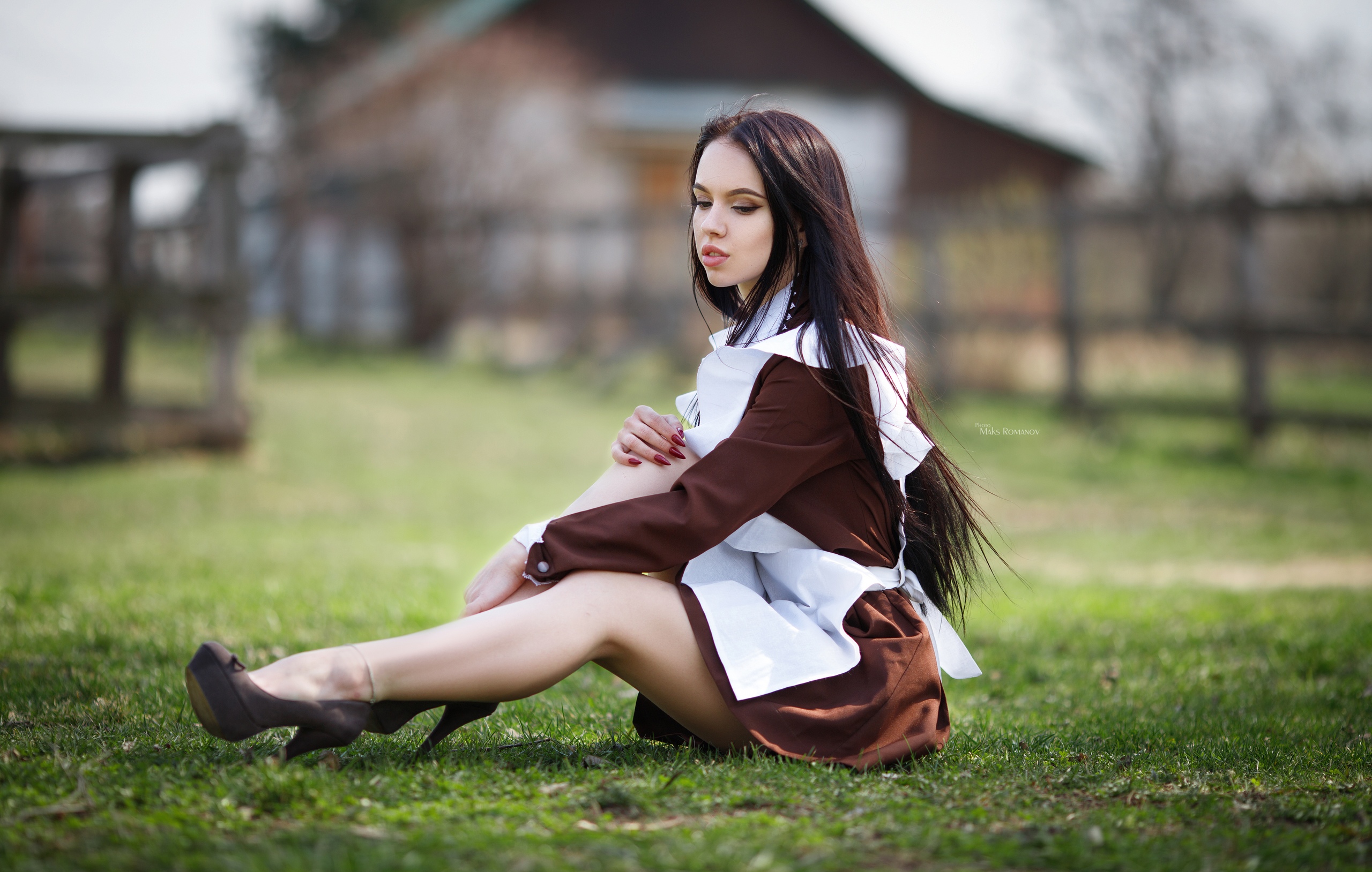 Irina Sirina Women Model Brunette Long Hair Looking Away Dress Apron Sitting High Heels Grass Outdoo 2560x1628