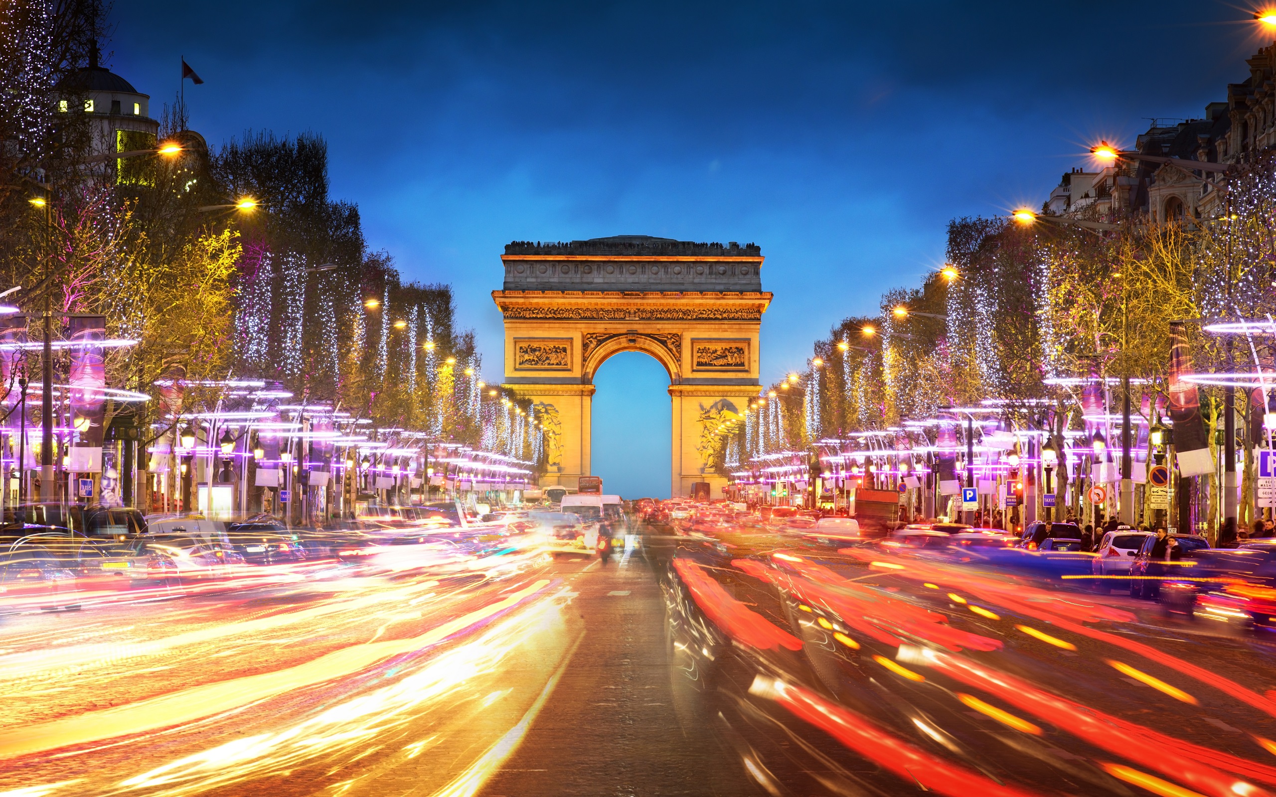 Champs Elysees Paris France Arch Building Colorful Monument Night Light Time Lapse Street Arc De Tri 2560x1600