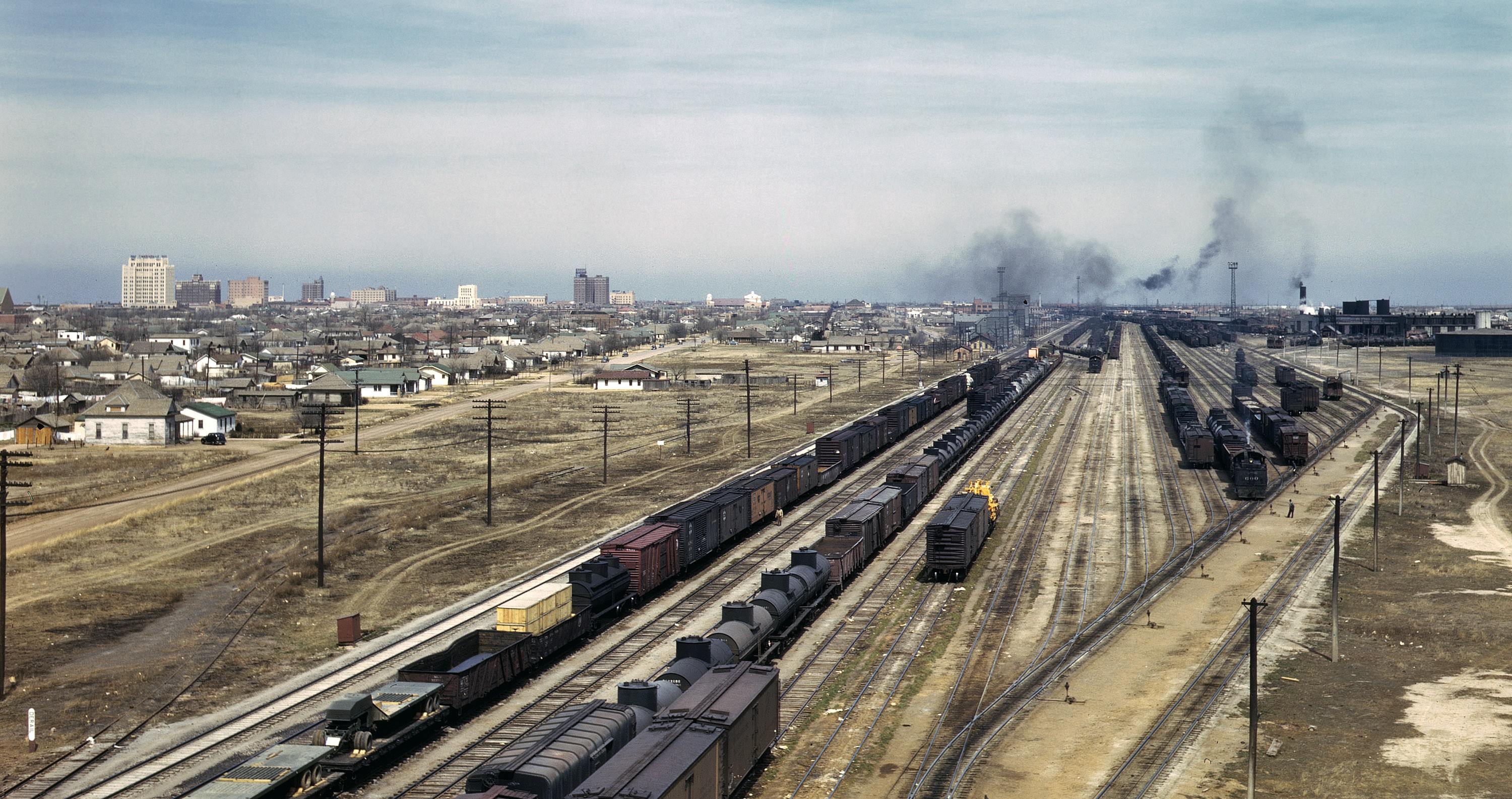 Train Rail Yard Old Photos Steam Locomotive Colorized Photos 3000x1586
