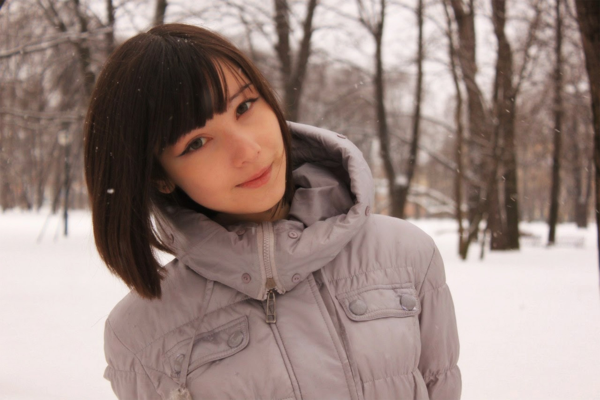 Katya Lischina Snow Snowdrops Smiling Brunette Women Face Russian Women Russian Model 1920x1280