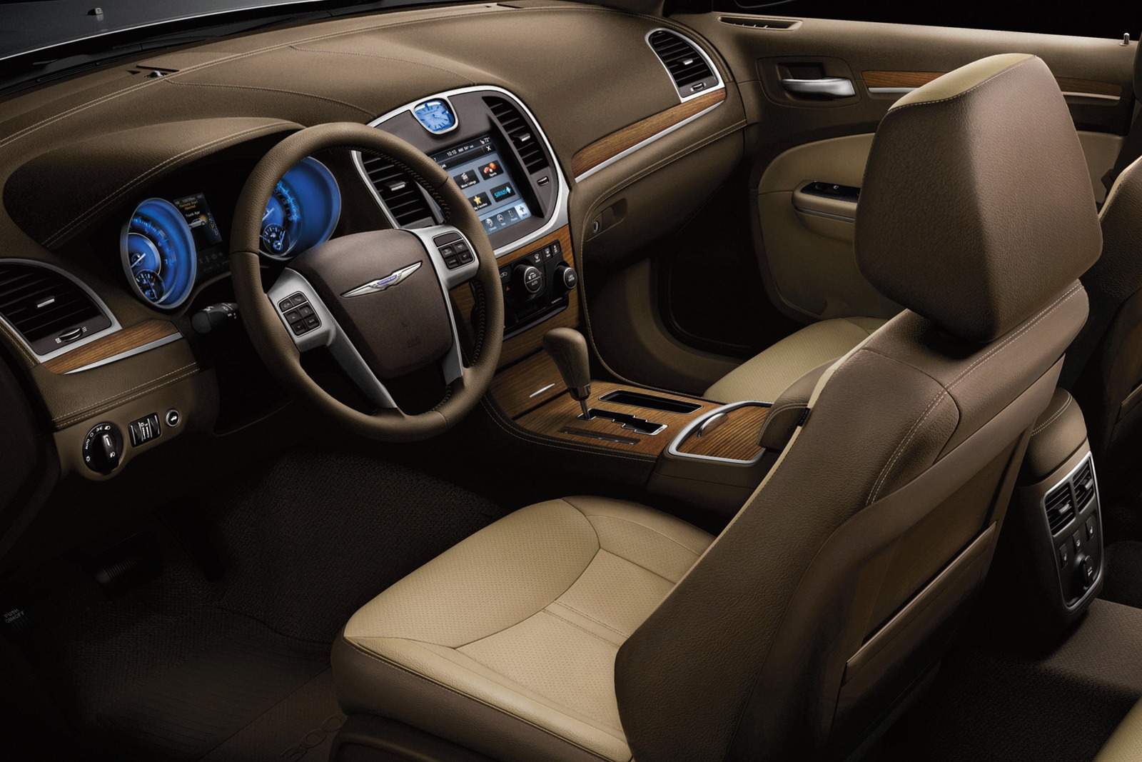 Chrysler 300 Luxury Car Interior Luxury Dashboard Brown 1600x1067