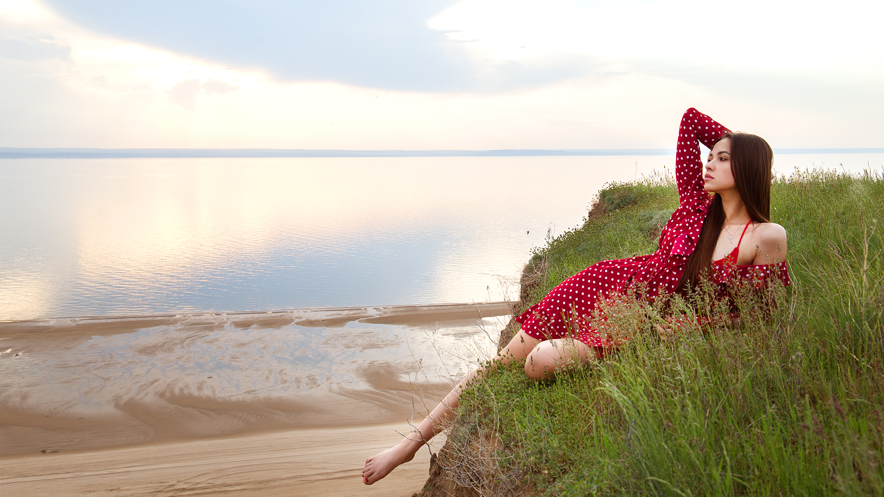 Women Model Brunette Long Hair Profile Looking Away Dress Red Dress Barefoot Horizon Beach Sky Outdo 1800x1012