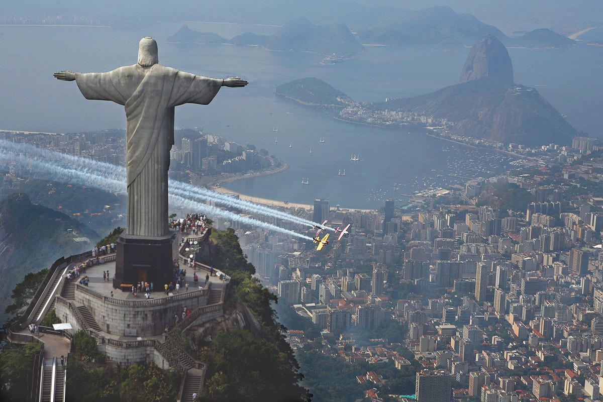 Rio De Janeiro Statue Christ The Redeemer Contrails Aerial View Cityscape Aircraft 1200x800