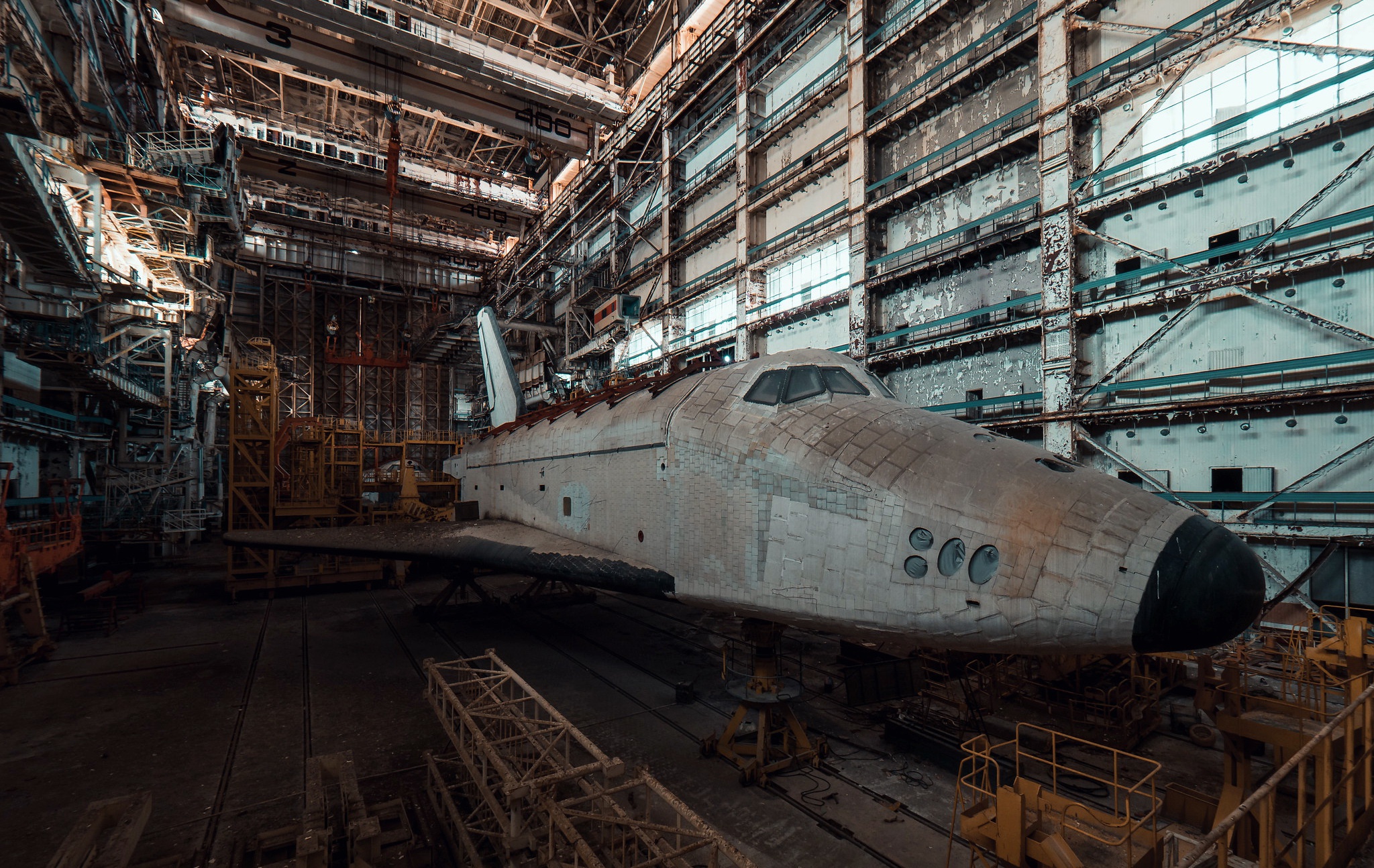 Wreck Vehicle Building Aircraft Buran Space Shuttle Soviet Union USSR 2048x1294