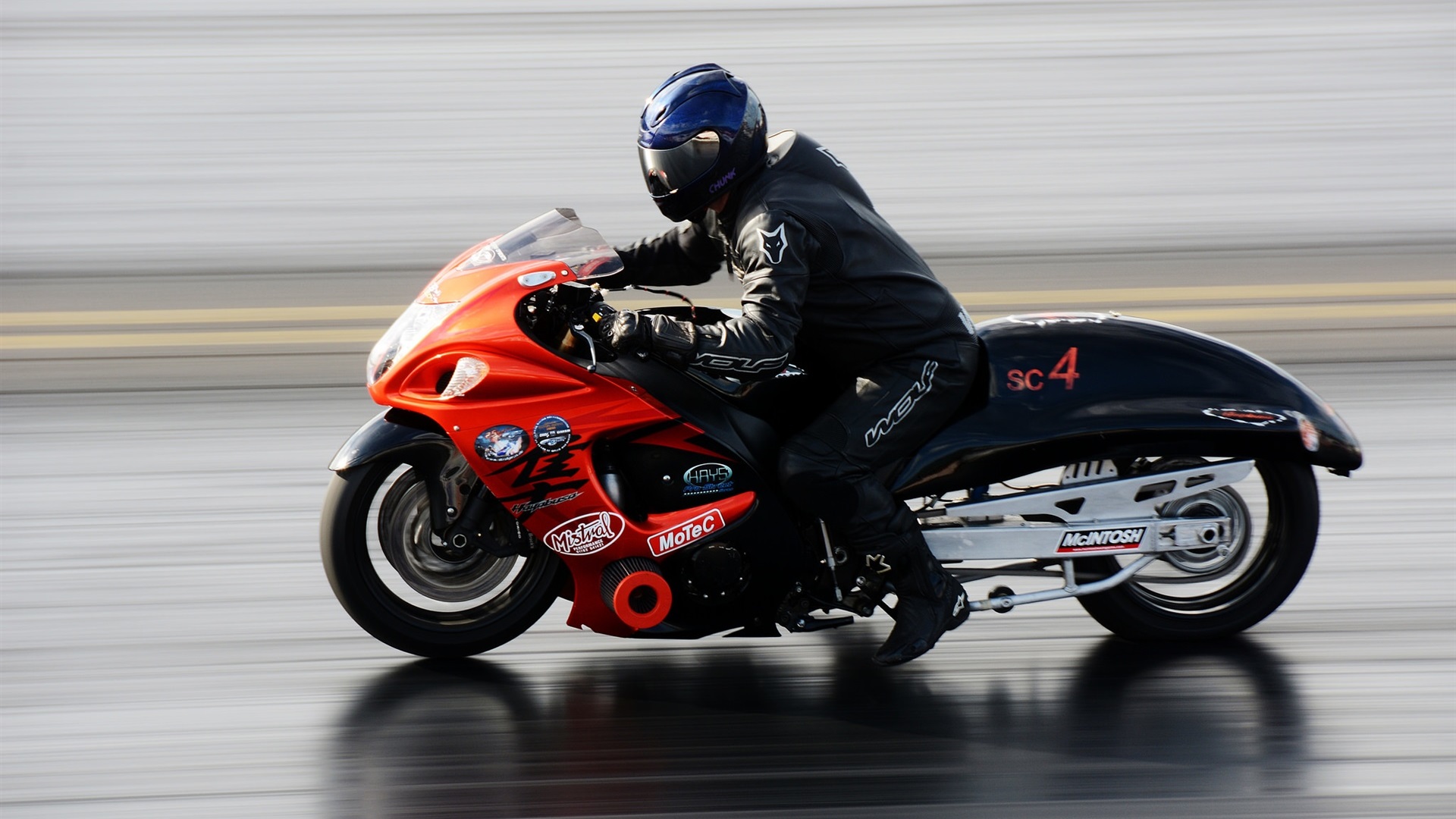 Motorcycle Racer Motion Blur Suzuki GSX1300R Hayabusa 1920x1080