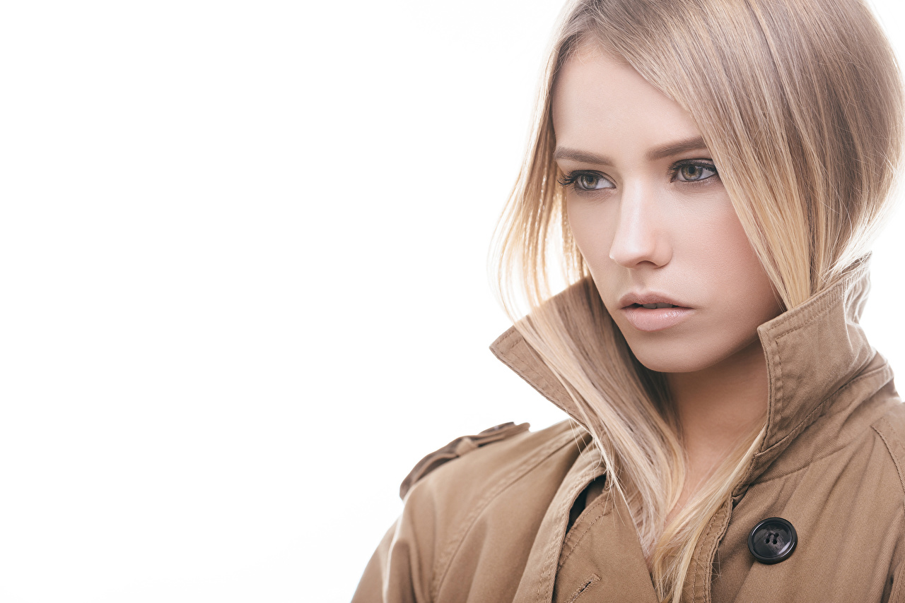 Model Blonde Women Looking Away Trench Coat Coats Long Hair Straight Hair Open Mouth Lip Gloss Ombre 1280x854