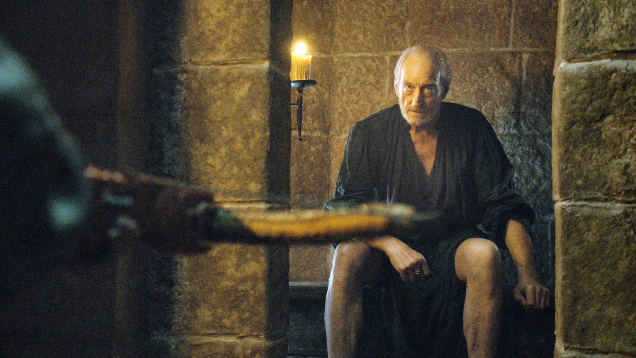Tywin Lannister Charles Dance 2100x1181