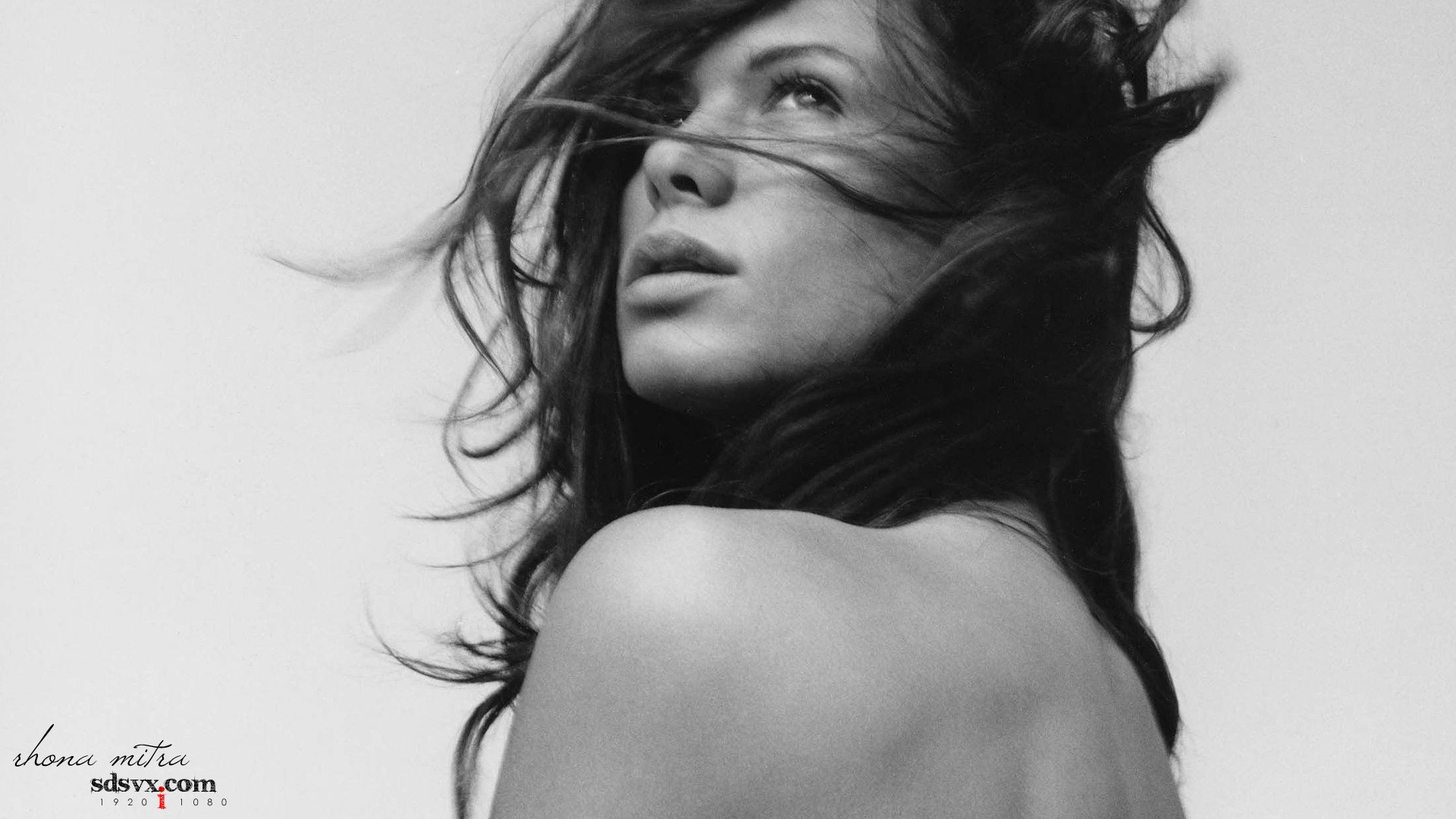 Celebrity Rhona Mitra Women Monochrome Face Bare Shoulders Brunette Outdoors Actress Model Singer 1920x1080