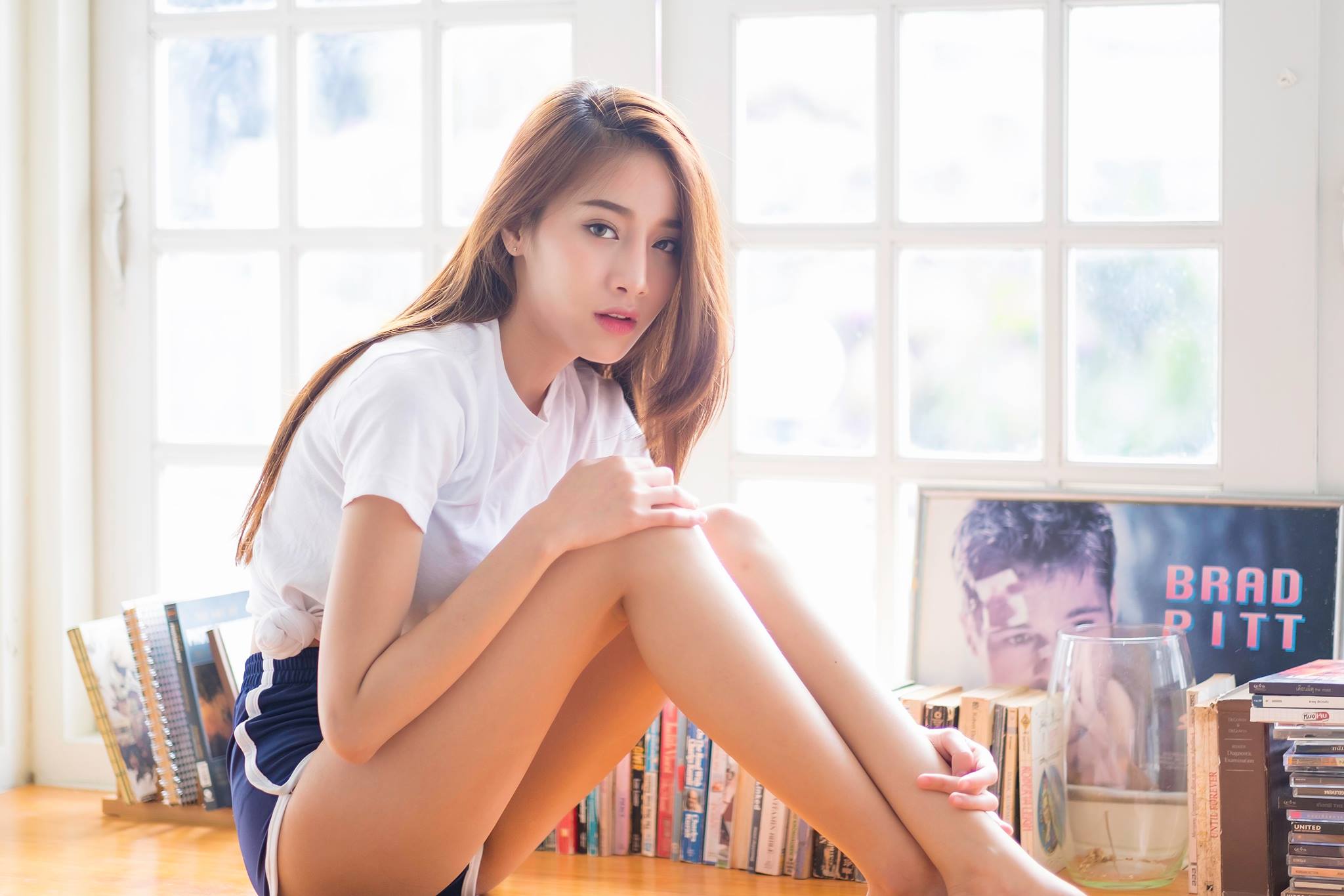 Pichana Yoosuk Model Asian Thai Cup E Women Brunette 2048x1365