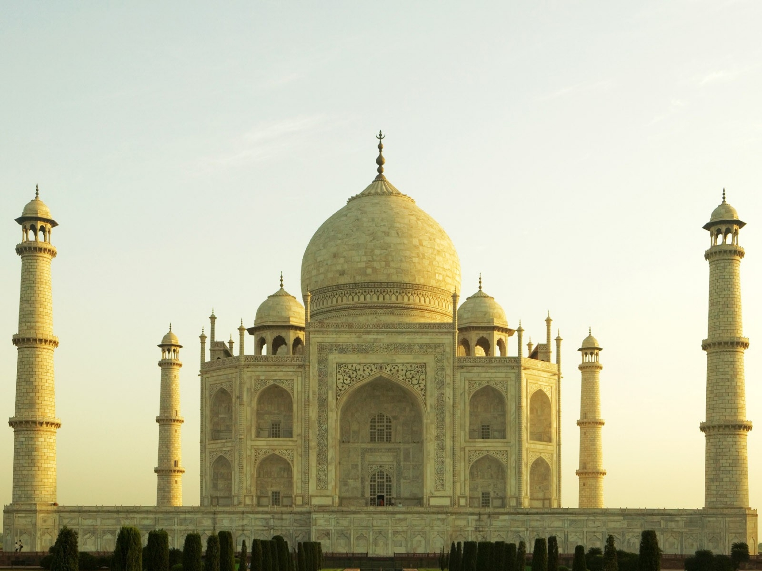 Man Made Taj Mahal 2560x1920