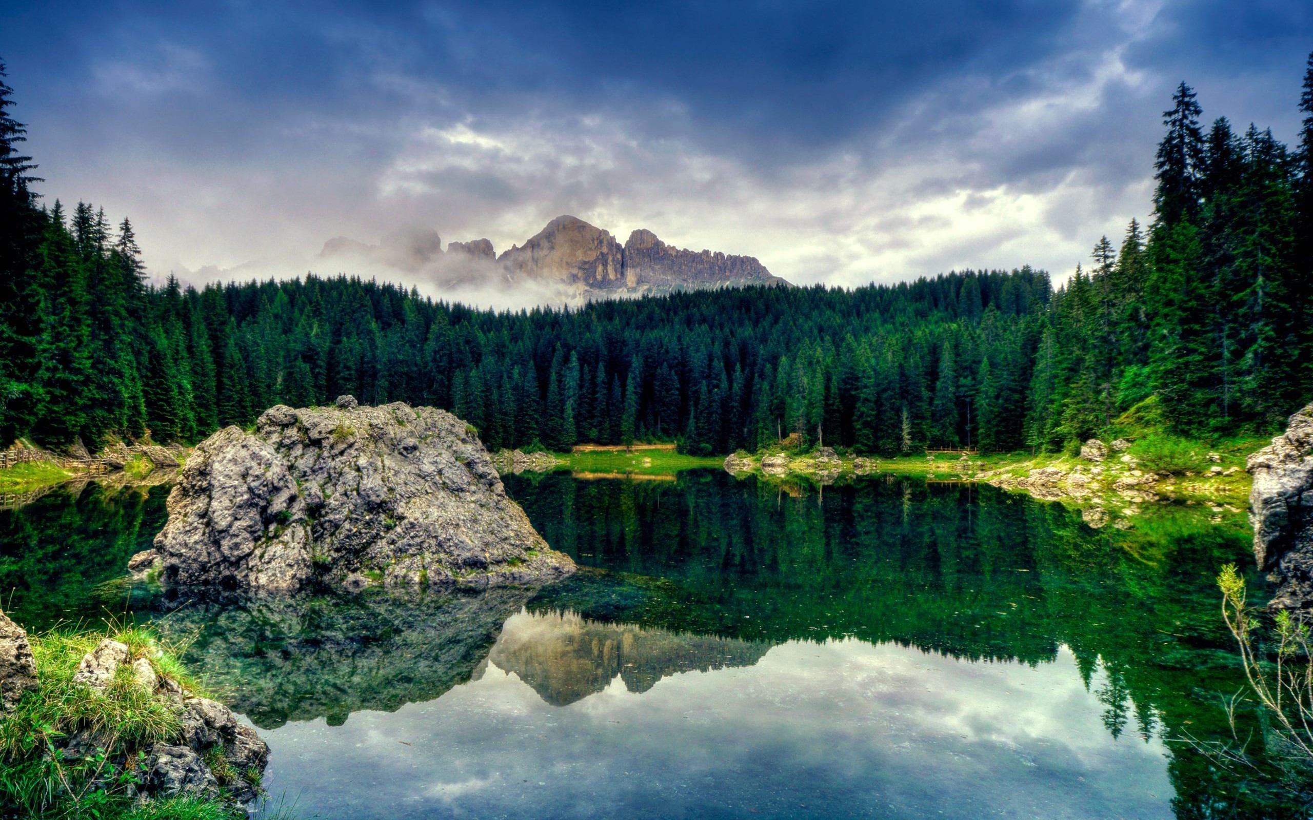 Nature Lake Mountains Clouds Reflection South Tyrol 2560x1600