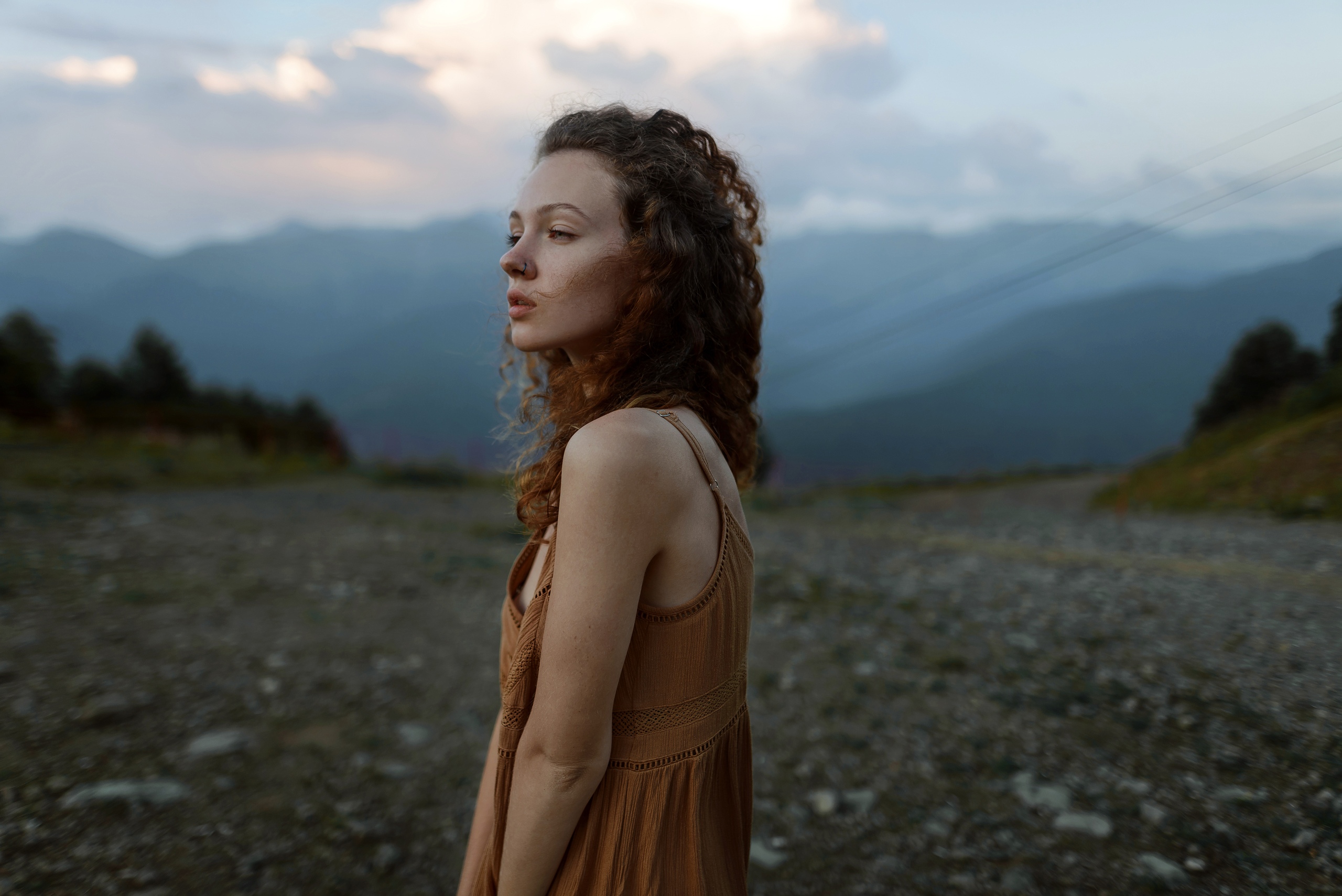 Women Model Curly Hair Looking Away Profile Nose Rings Long Hair Dress Side View Mountains Sky Depth 2560x1709
