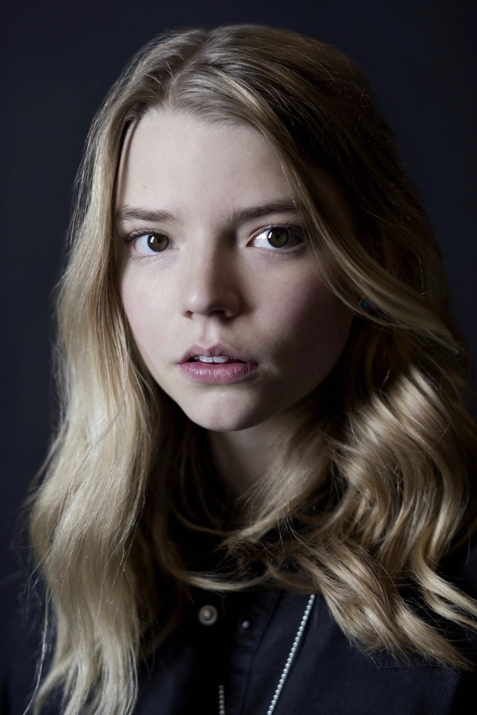 Anya Taylor Joy Blonde Women Face Simple Background Actress Long Hair 1884x2826