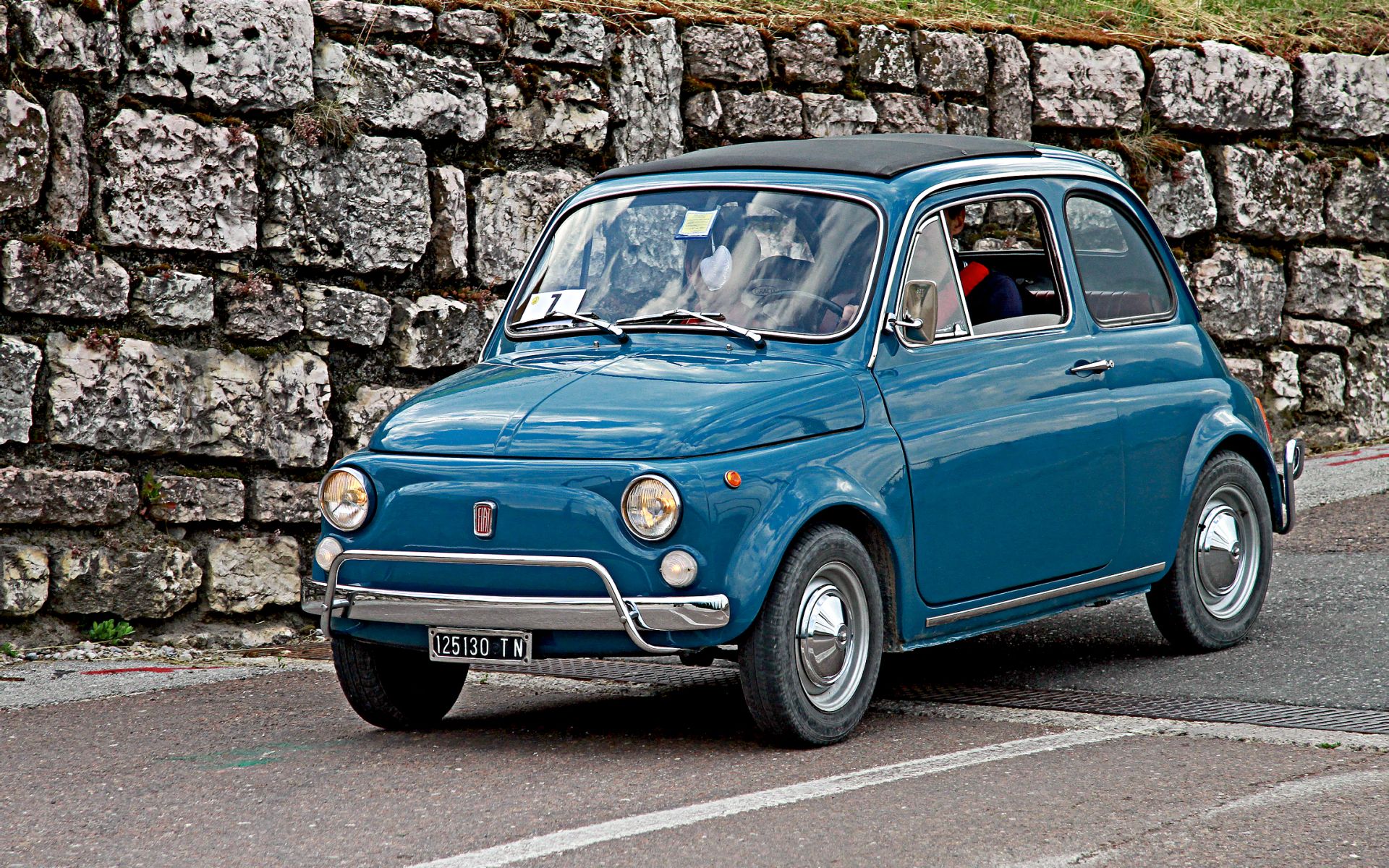 Vehicles Fiat 500 1920x1200