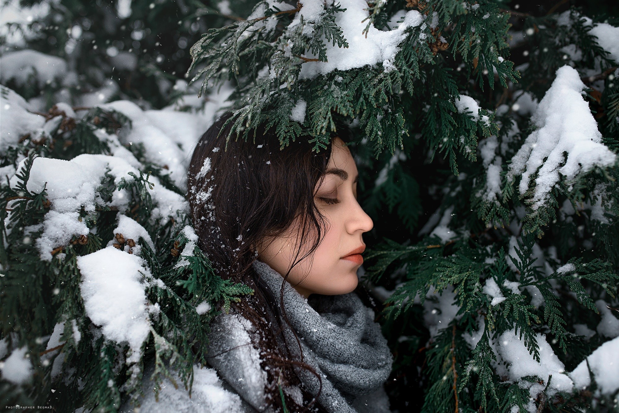 Dima Begma Snow Winter Cold Trees Outdoors Women Outdoors Face Closed Eyes Profile Model Women 2000x1335