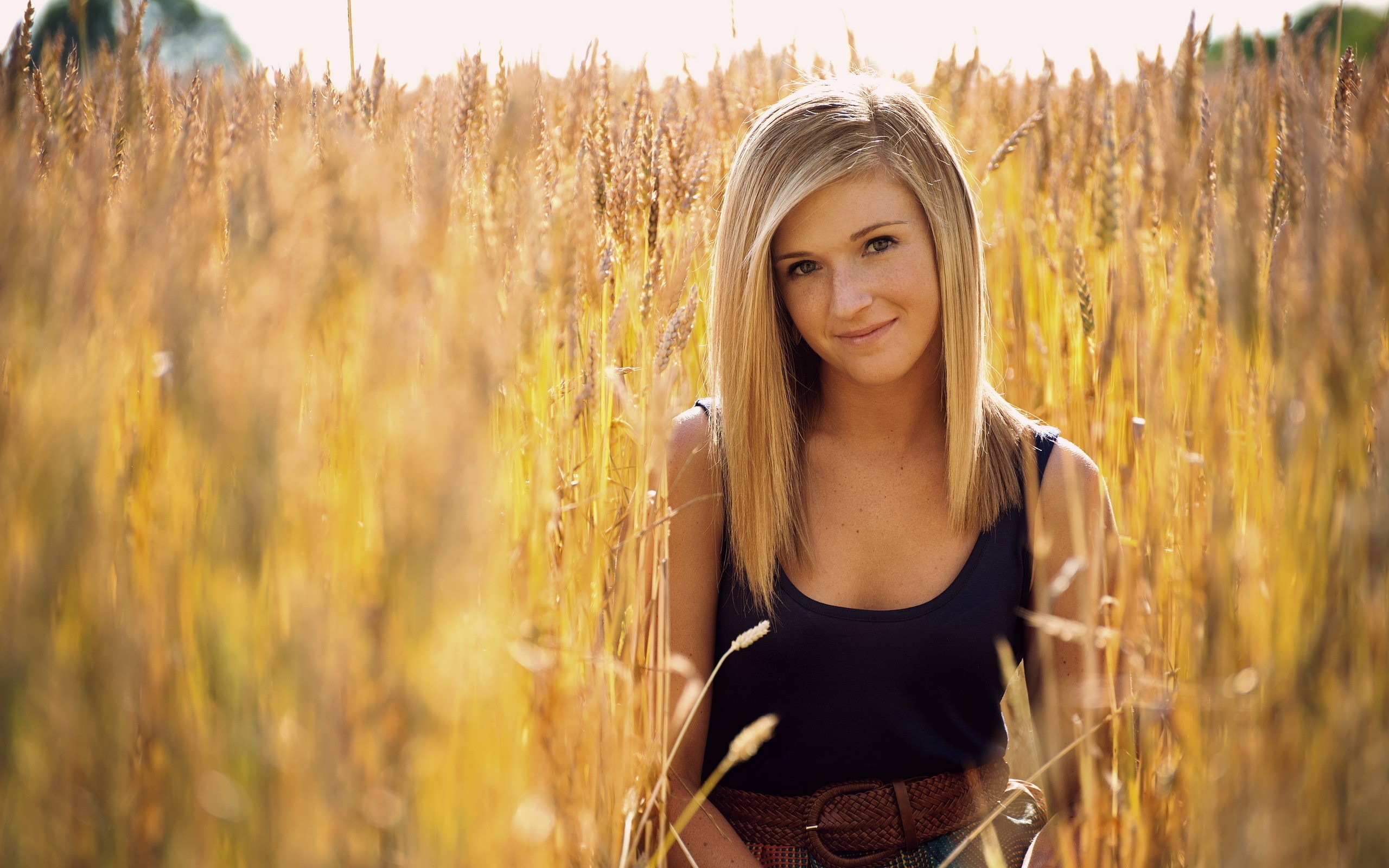 Smiling Blonde Women Model Women Outdoors Tank Top Field Grain Spikelets Belt Plants Looking At View 2560x1600