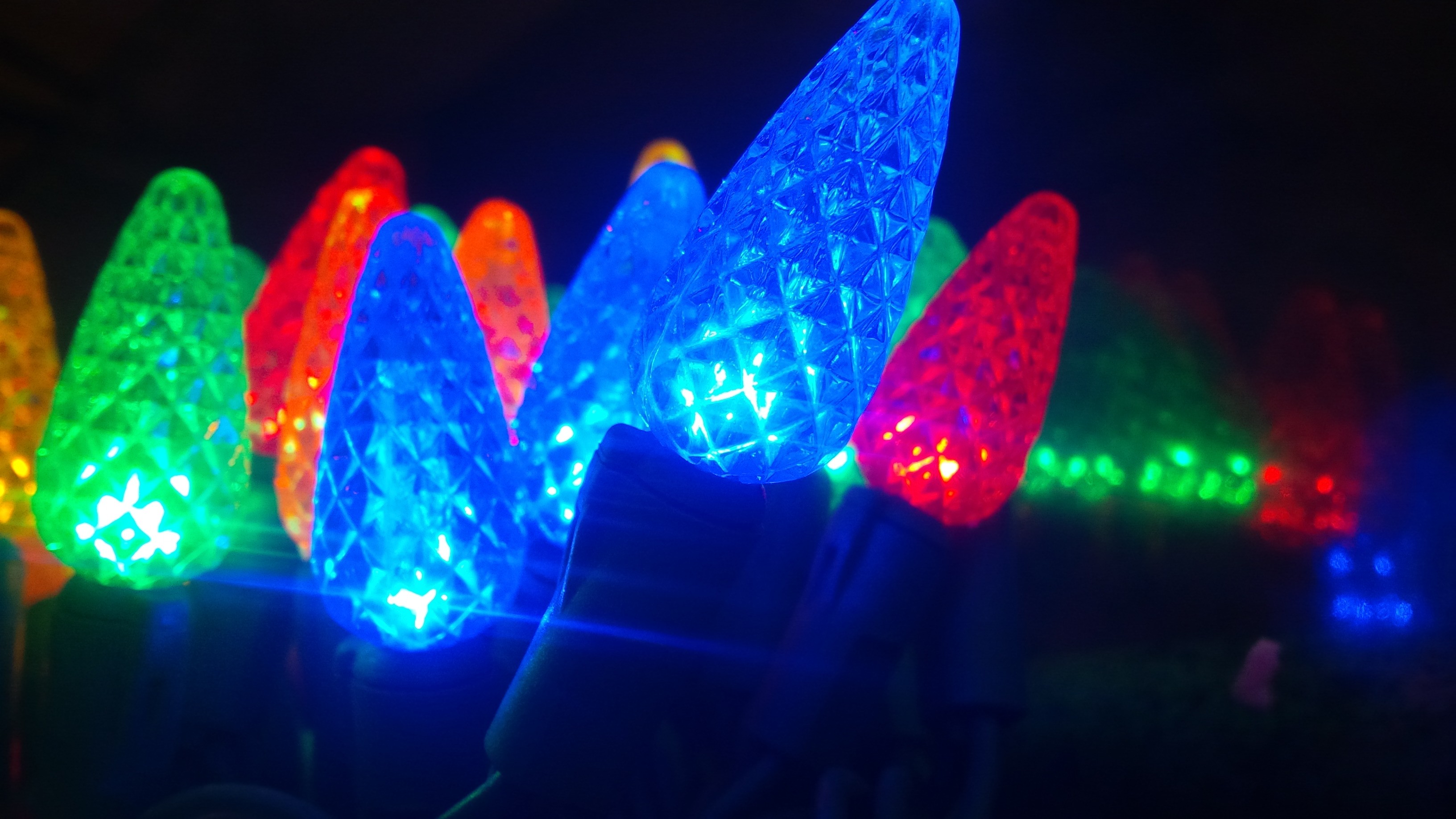 LEDs Christmas Lights 3264x1836