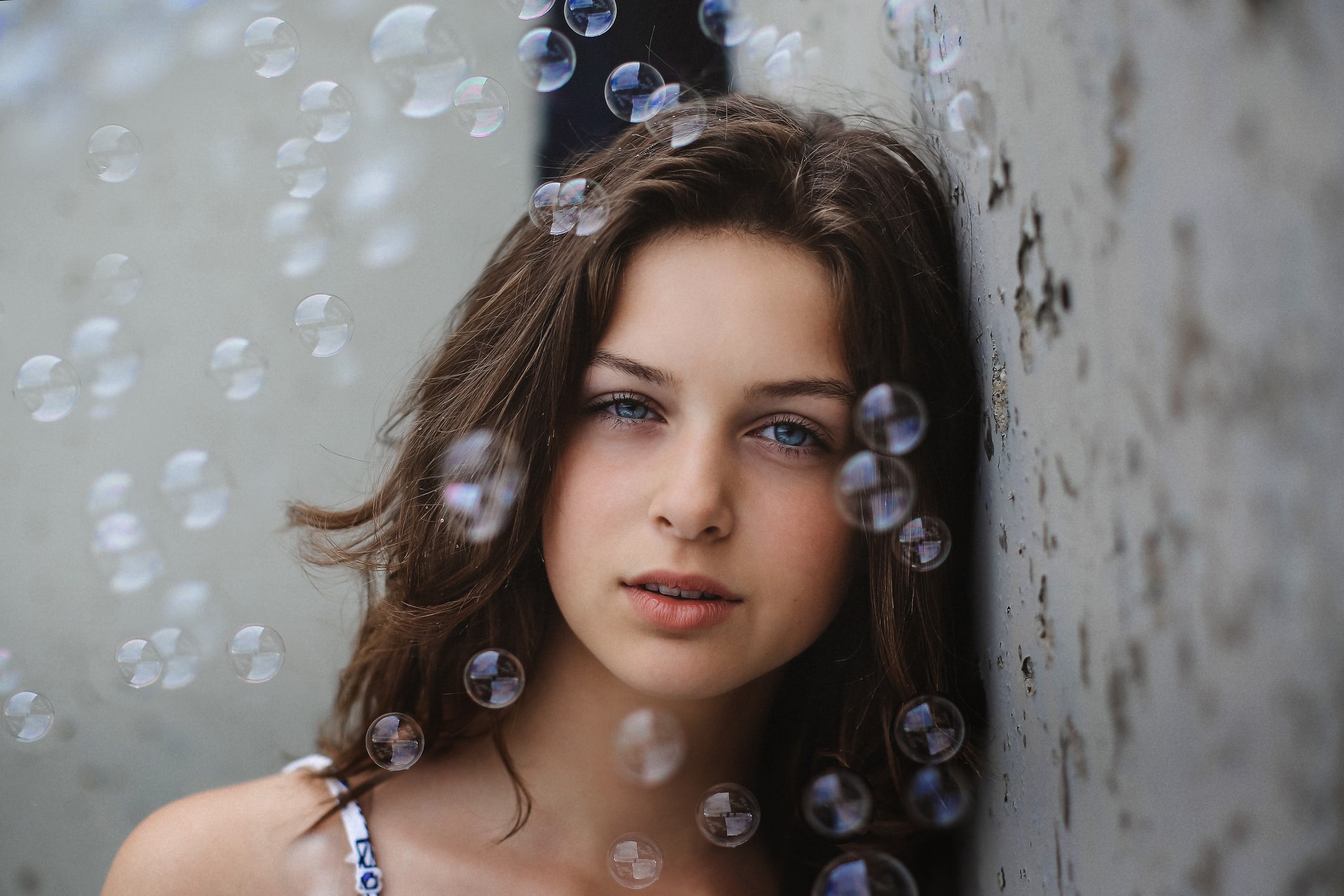 Women Face Portrait David Olkarny Bubbles Blue Eyes Wall 2048x1366