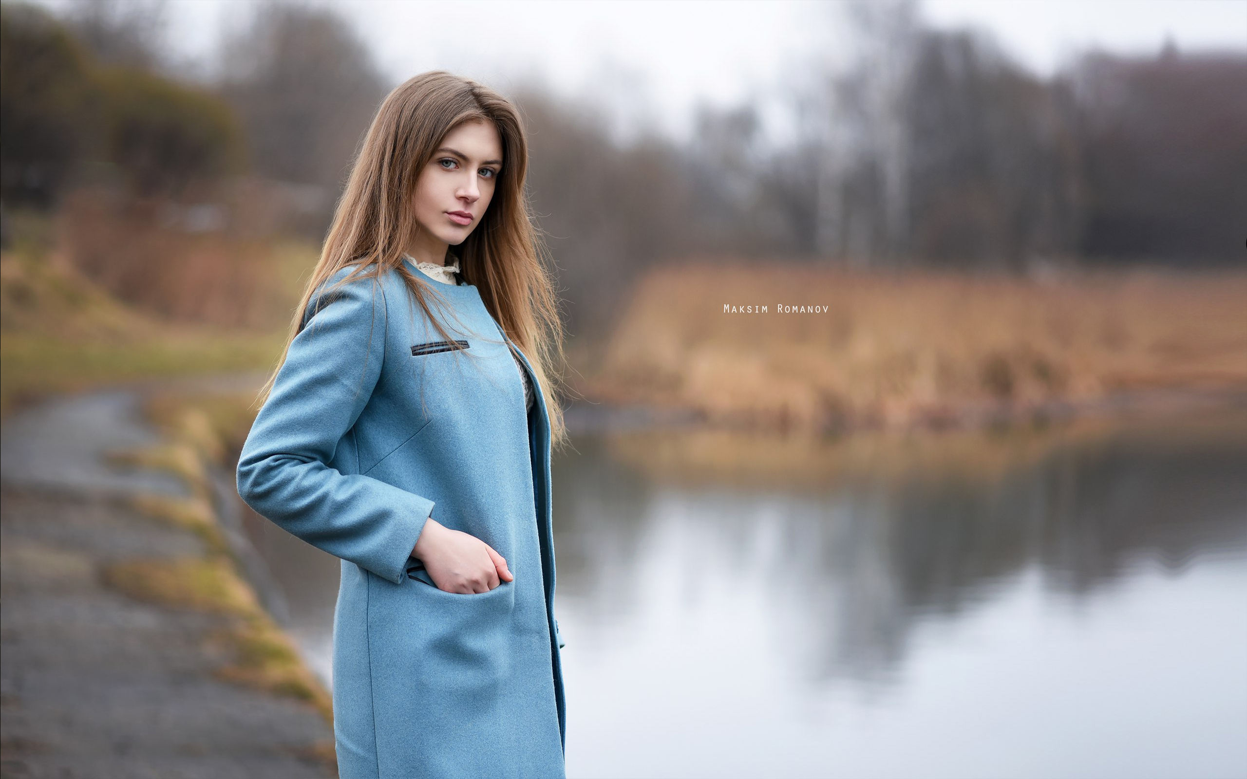 Women Lake Women Outdoors Depth Of Field Maksim Romanov Blue Coat Coats Model Long Hair Looking At V 2560x1600
