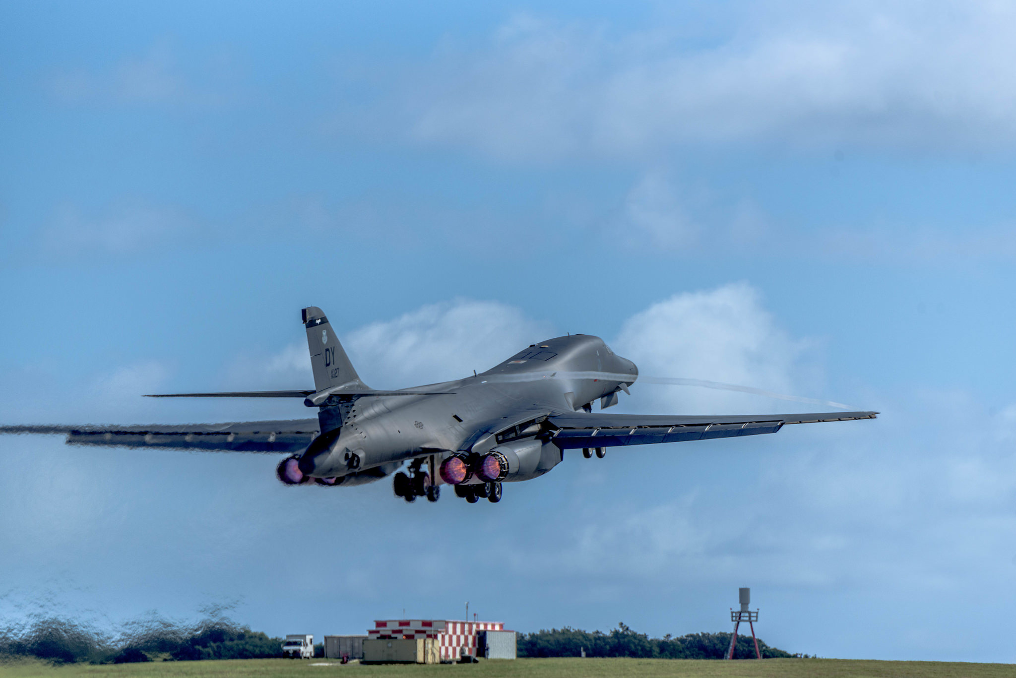 US Air Force Rockwell B 1 Lancer V Warplanes 2048x1367