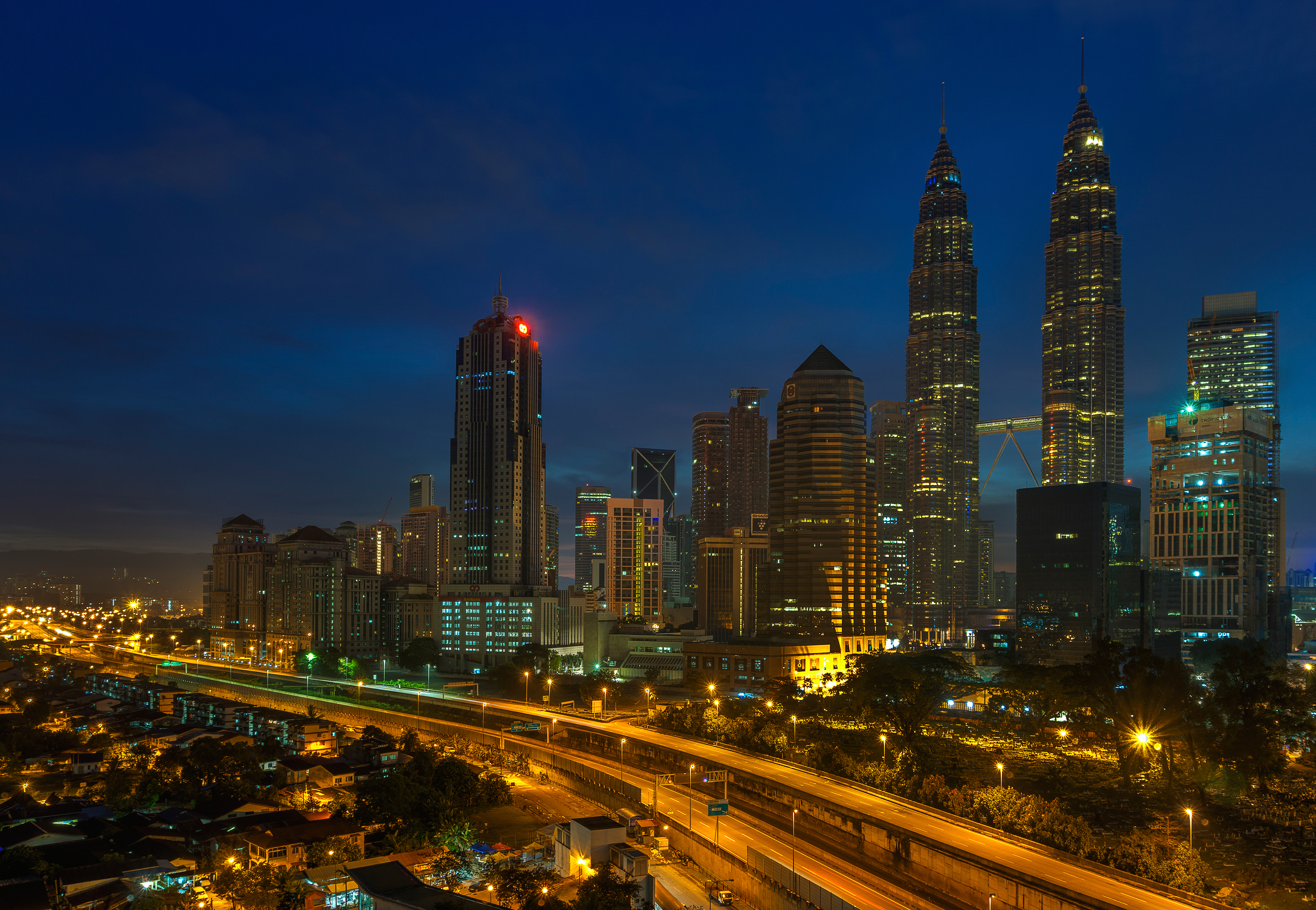 Malaysia Kuala Lumpur Night Light Skyscraper Building Road Freeway 3000x2075