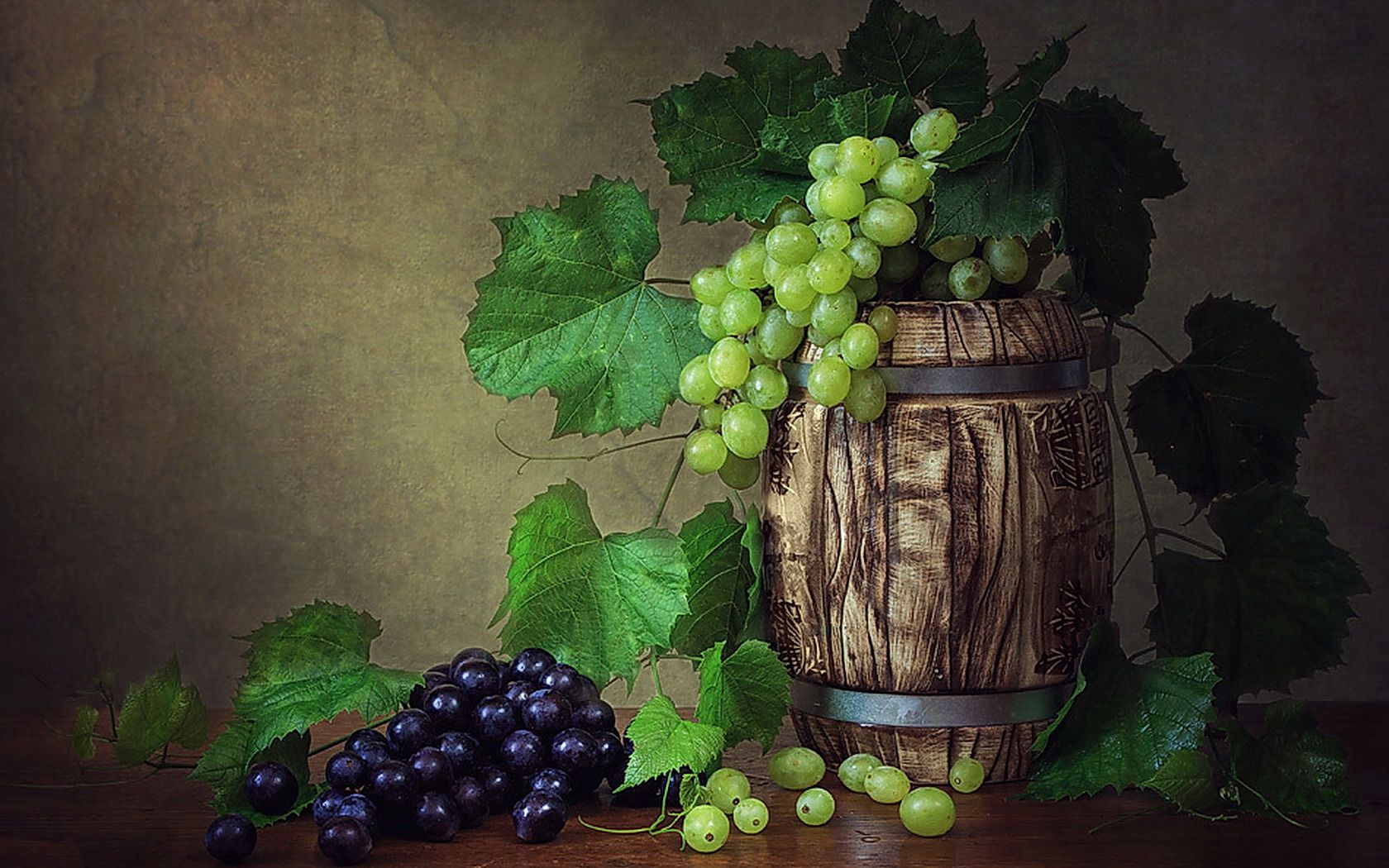 Still Life Wine Grapes Barrel 1680x1050