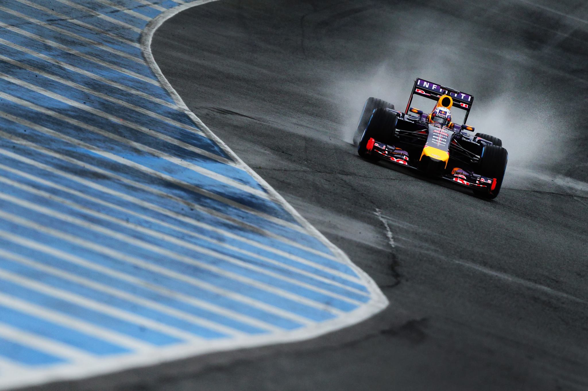 Formula 1 Red Bull Red Bull Racing Race Cars Racing Car Vehicle Dutch Tilt 2048x1365