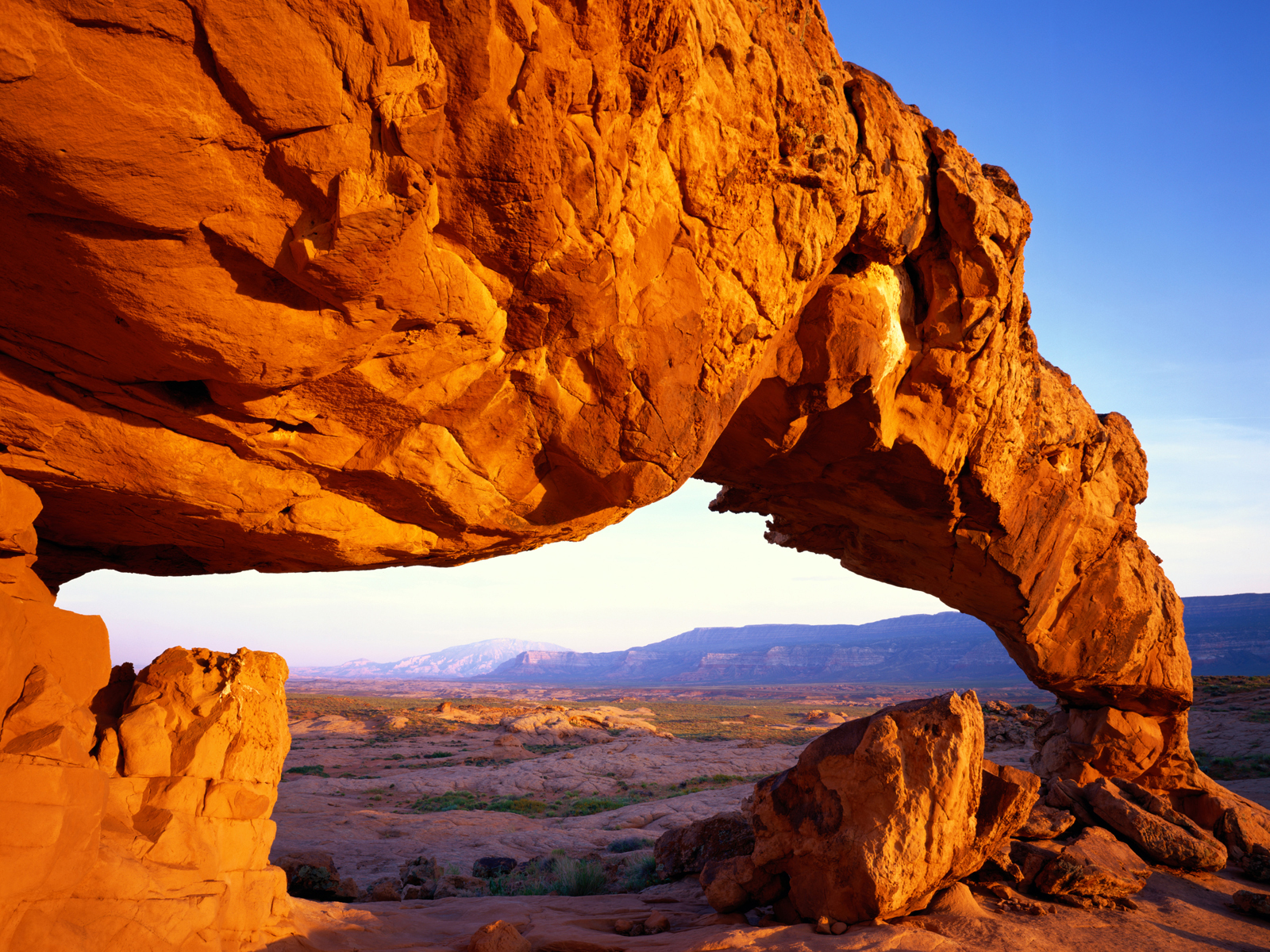 Mountains Arch Desert Landscape Rock Formation Arches National Park Nature Rock 1600x1200