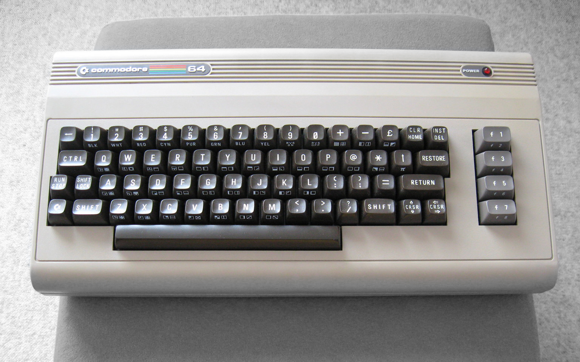 Technology Commodore 64 1920x1200
