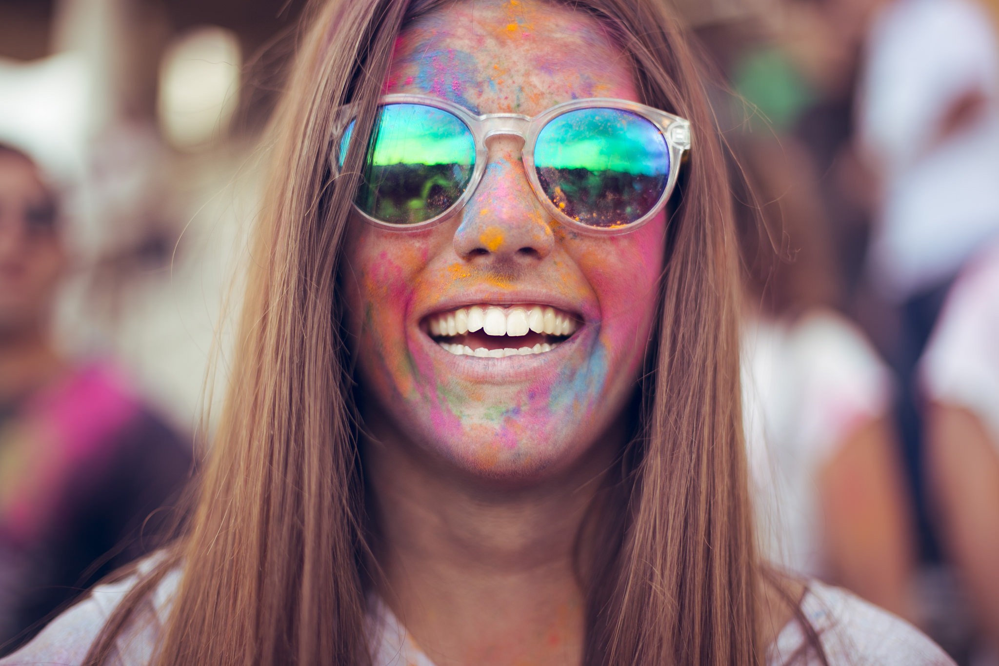 Women Brunette Sunglasses Smiling Open Mouth Face Paint Holi Festival Holi Powder 2048x1365