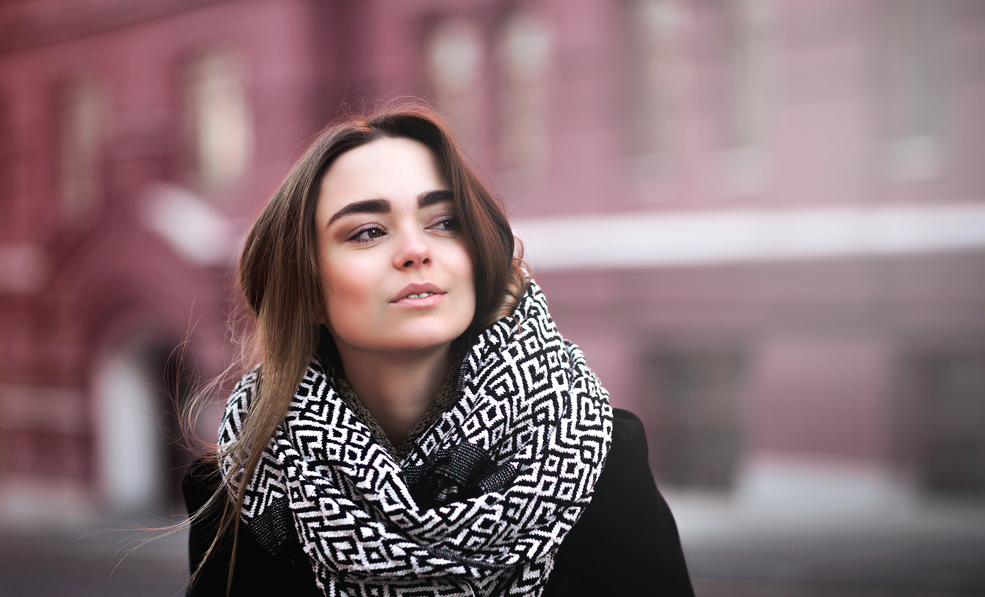 Women Brunette Brown Eyes Open Mouth Scarf Depth Of Field Looking Into The Distance Anton Mayorov Bl 1920x1164