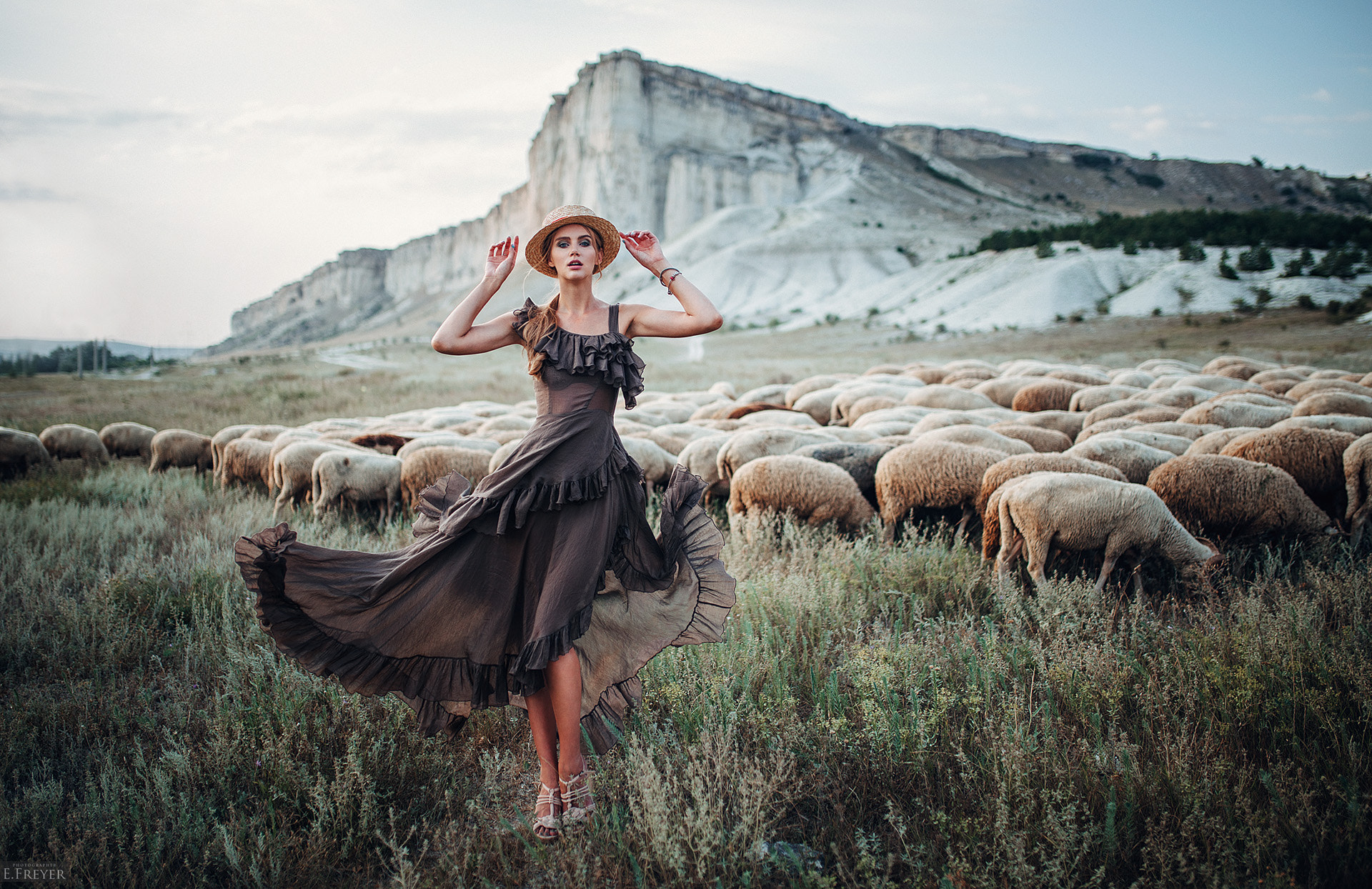 Women Dress Evgeny Freyer High Heels Hat Sheep Animals Women Outdoors Frontal View 1920x1244