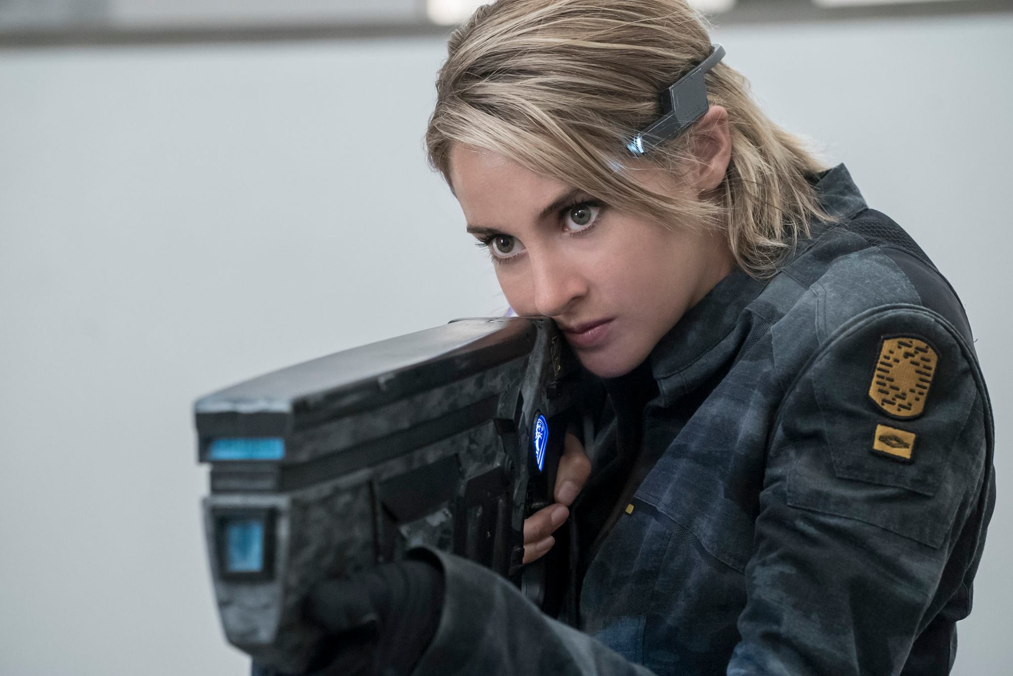 Tris The Divergent Series Shailene Woodley 2048x1368