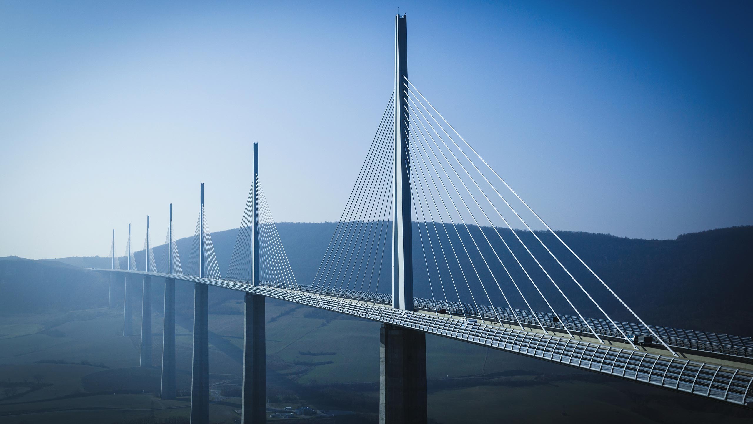 Millau Viaduct France Bridge 2560x1440