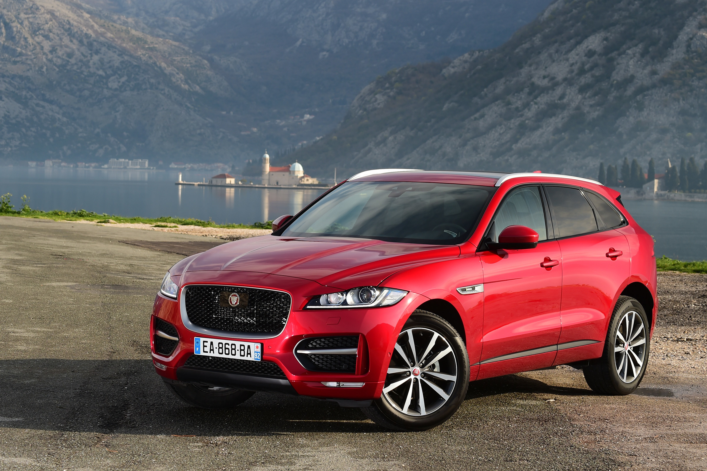 Jaguar F Pace Red Car Car Vehicle SUV Luxury Car Jaguar Cars 2400x1600