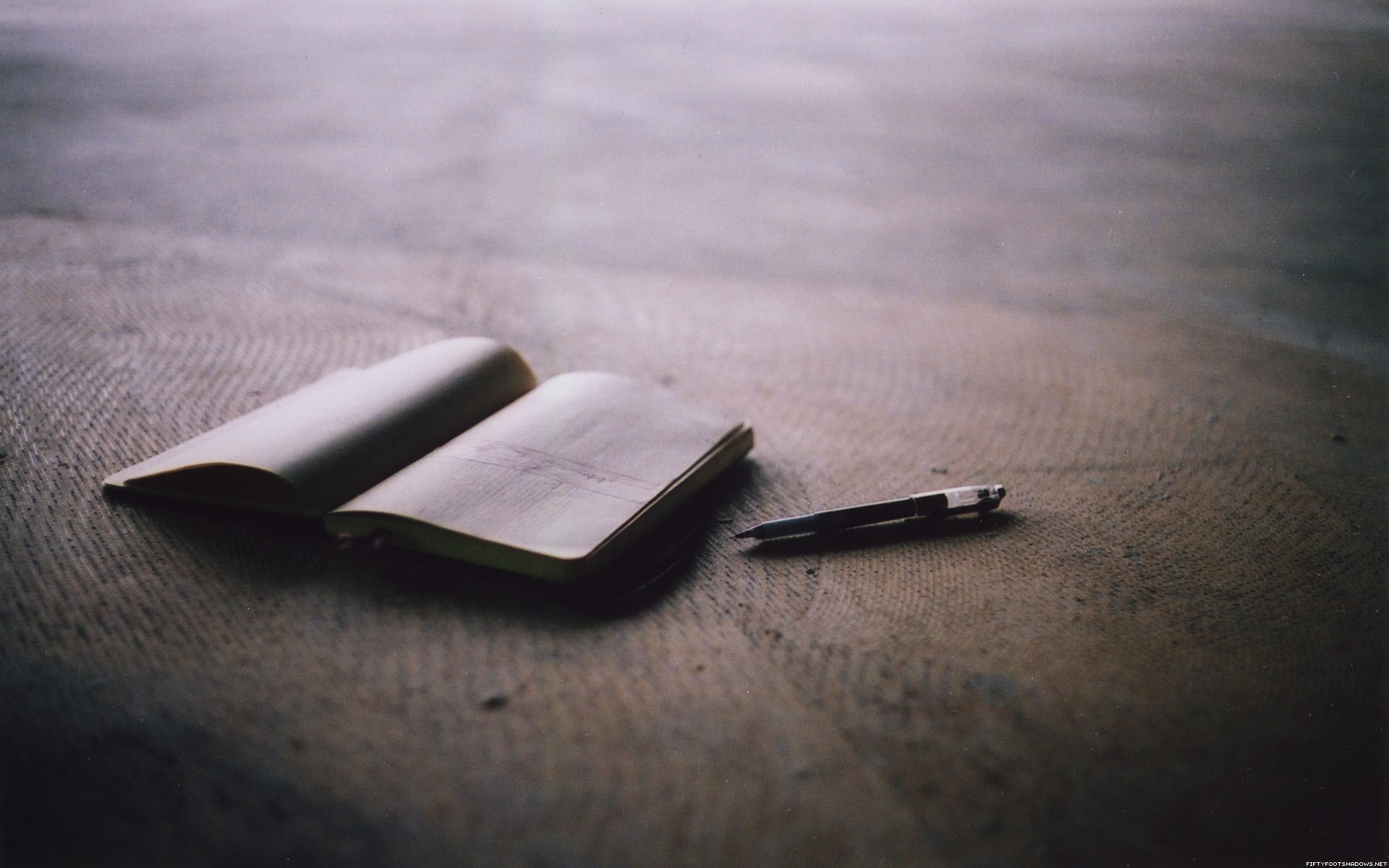 Books Pens Depth Of Field 1920x1200