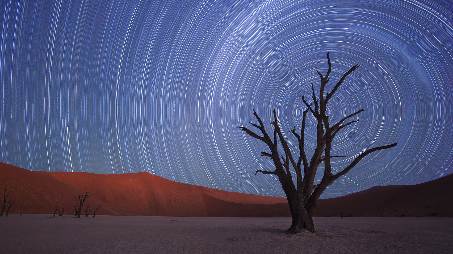 Earth Star Trail 1920x1080