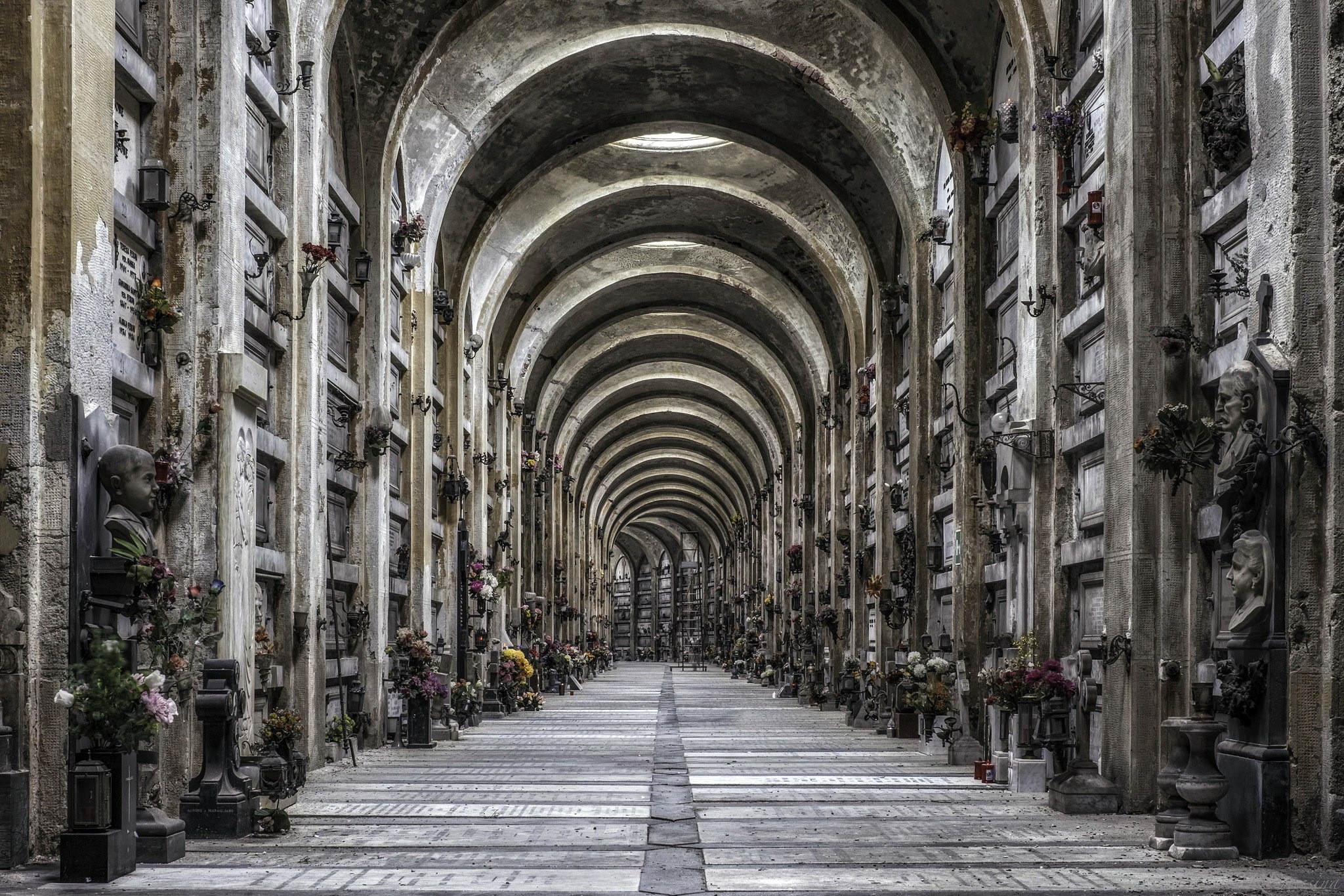 Architecture Cemetery Tomb Tombstones Crypt Location 2048x1365