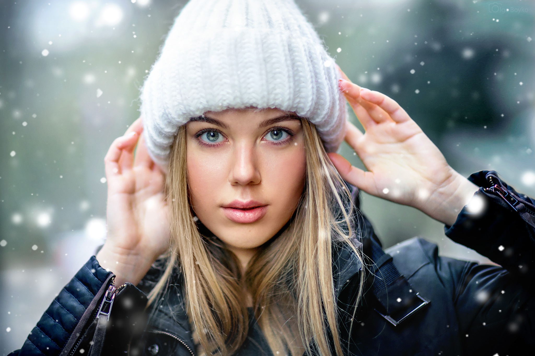 Blonde Portrait Snow Winter Cold Women Outdoors Hat Face Women Wool Cap Jacket Black Jackets White C 2048x1365