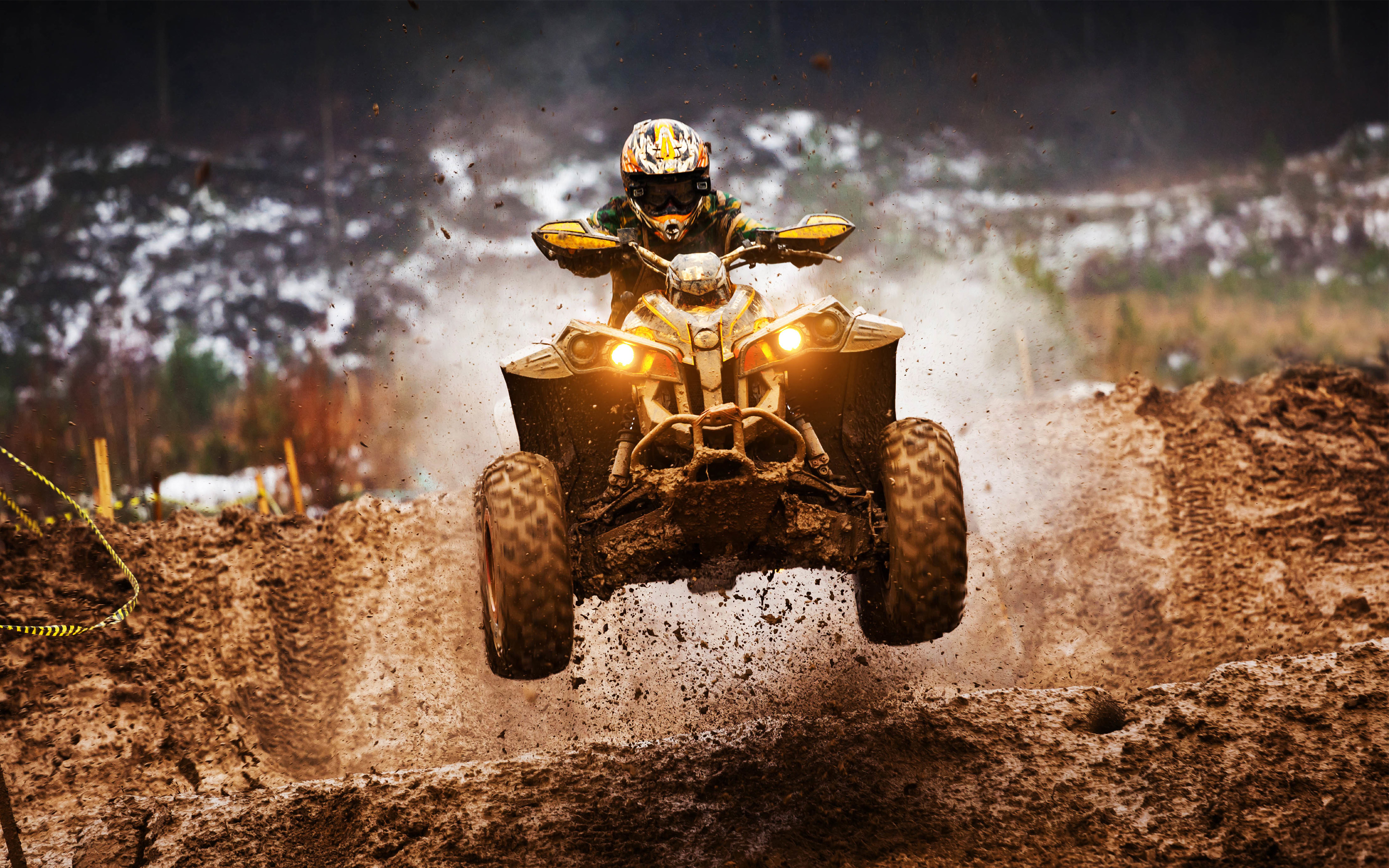 ATV Motocross 2880x1800