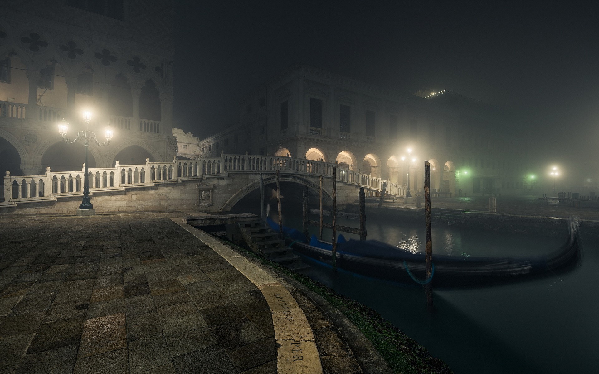 Venice Night Gondolas City Italy 1920x1200