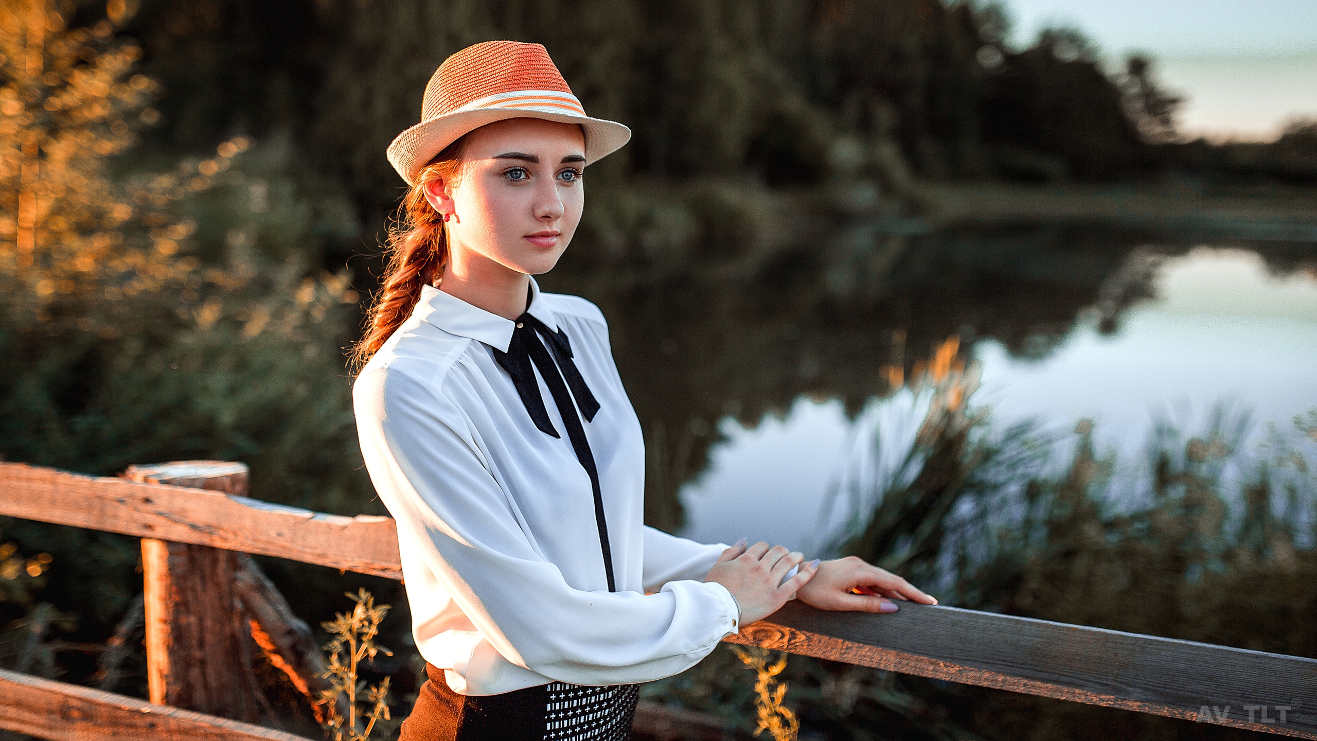 Aleksandr Suhar Women Model Outdoors Brunette Women With Hats Hat Shirt White Shirt Looking Into The 2560x1440