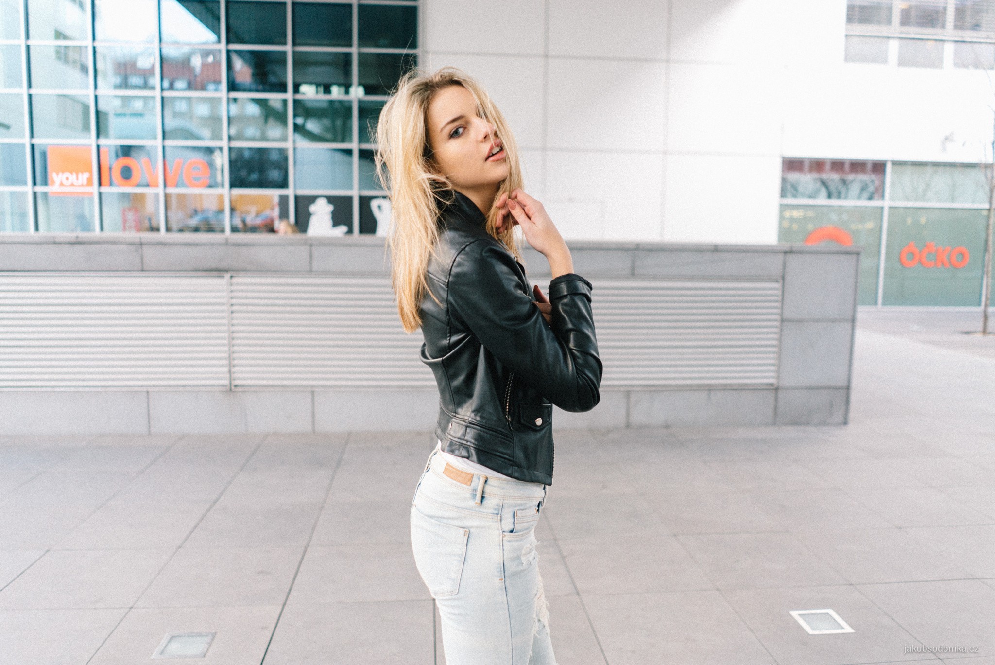 Women Portrait Blonde Pants Jeans Looking At Viewer Hair Covering Eyes Jacket Leather Jackets Standi 2048x1368